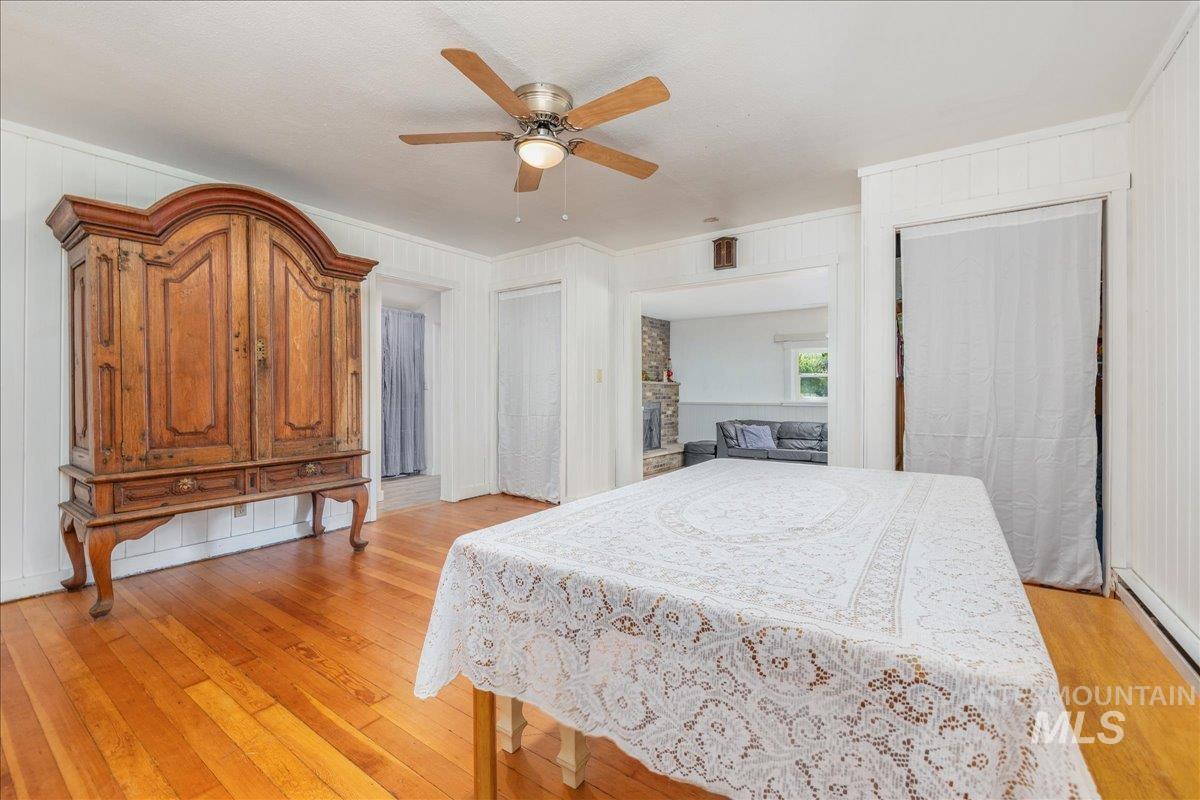 2525 S Johns Avenue, Emmett, Idaho 83617, 3 Bedrooms, 2 Bathrooms, Residential For Sale, Price $660,000, 98977343