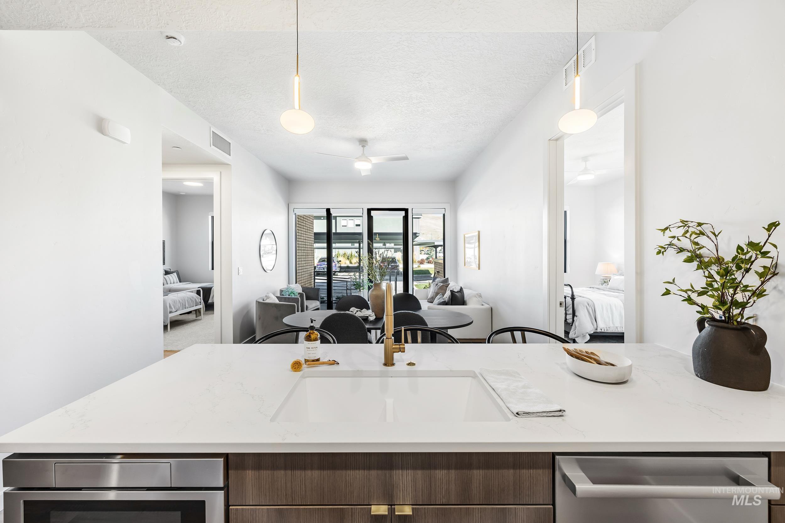 4340 E Haystack St, Boise, Idaho 83716, 2 Bedrooms, 2 Bathrooms, Residential For Sale, Price $459,900,MLS 98977349