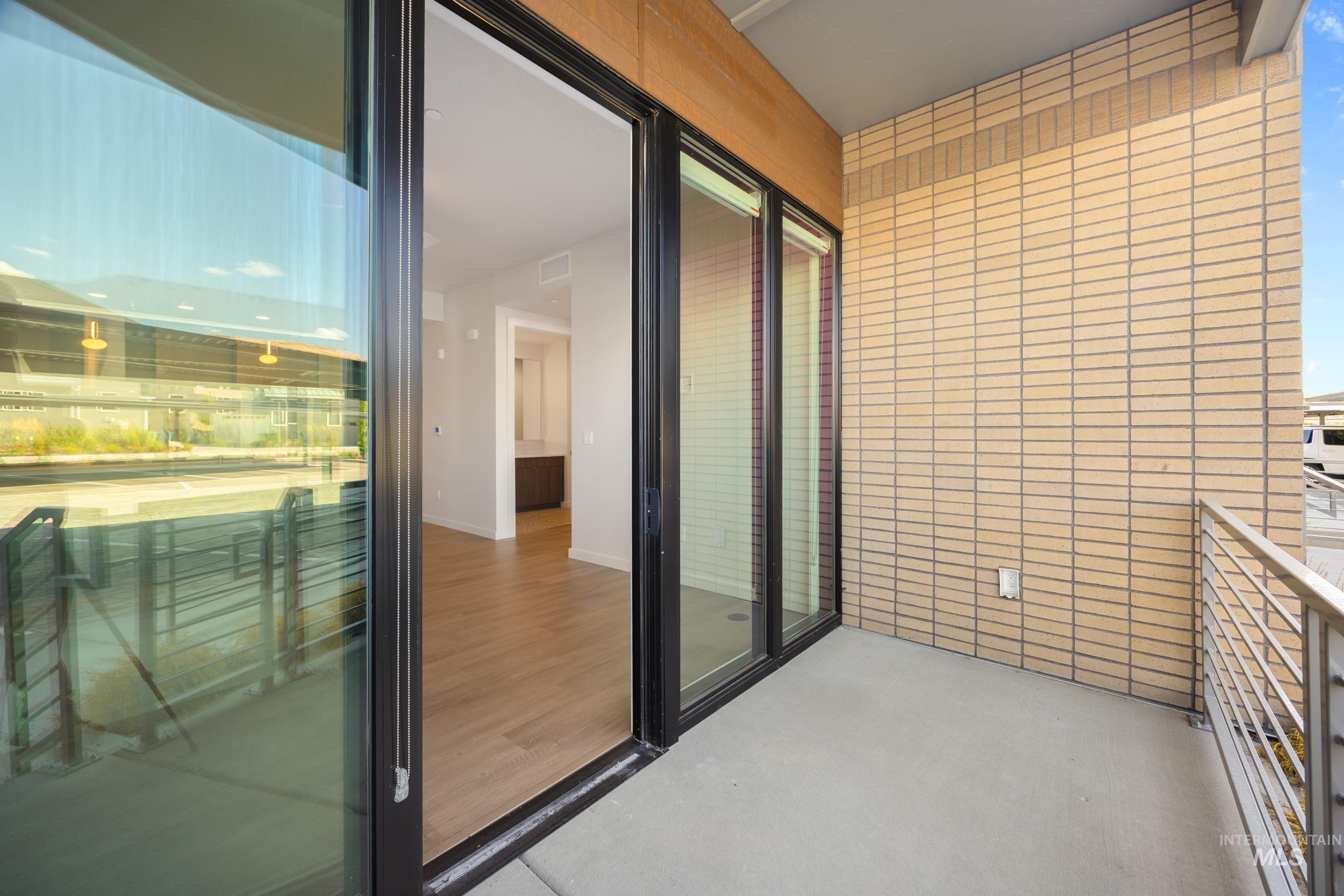 4340 E Haystack St, Boise, Idaho 83716, 2 Bedrooms, 2 Bathrooms, Residential For Sale, Price $459,900,MLS 98977349