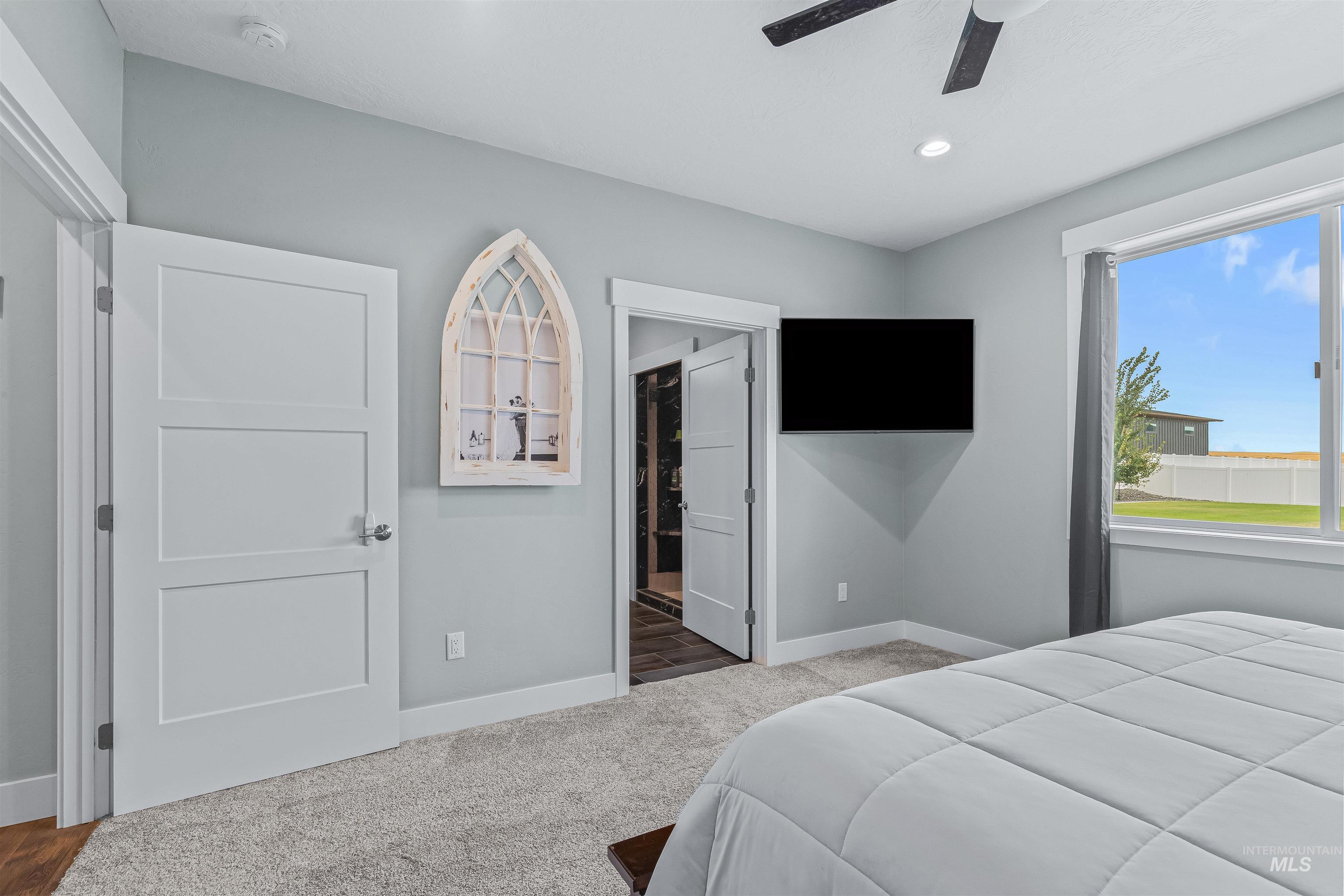 2111 Vinifera Blvd, Lewiston, Idaho 83501-6253, 3 Bedrooms, 2 Bathrooms, Residential For Sale, Price $979,000, 98977350