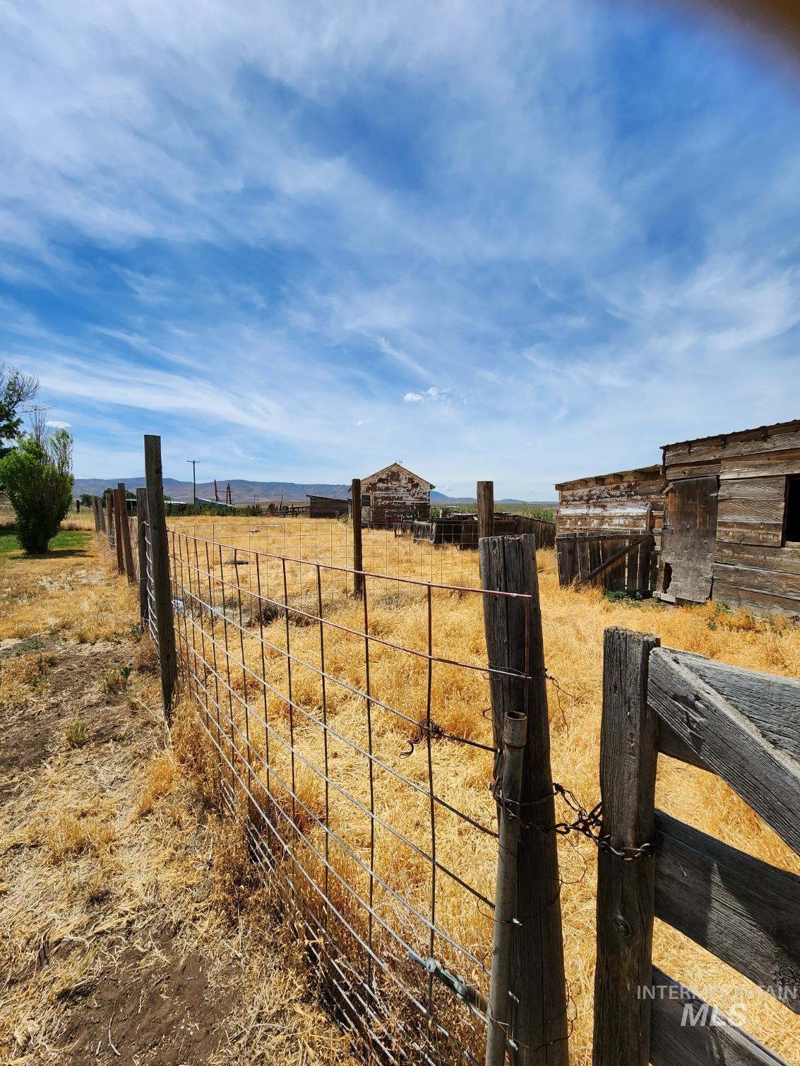 2712 13th Avenue, Vale, Oregon 97909, 3 Bedrooms, 1.5 Bathrooms, Farm & Ranch For Sale, Price $249,000, 98977353
