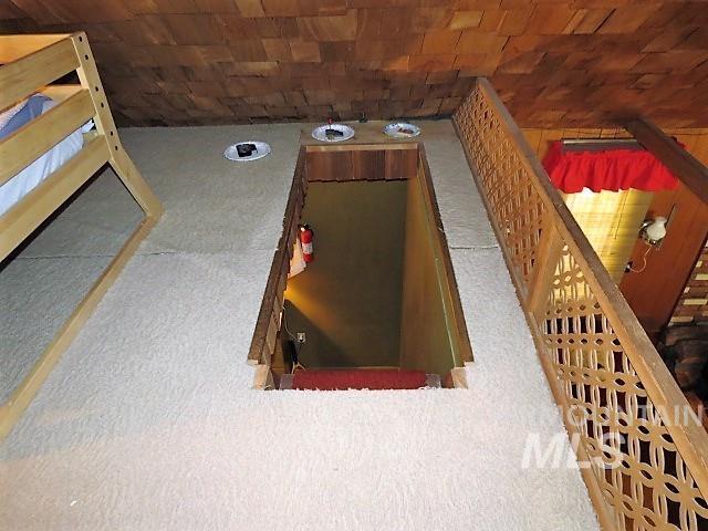 918 Middlefork Rd., Garden Valley, Idaho 83622, 2 Bedrooms, 1 Bathroom, Residential For Sale, Price $325,000,MLS 98977357