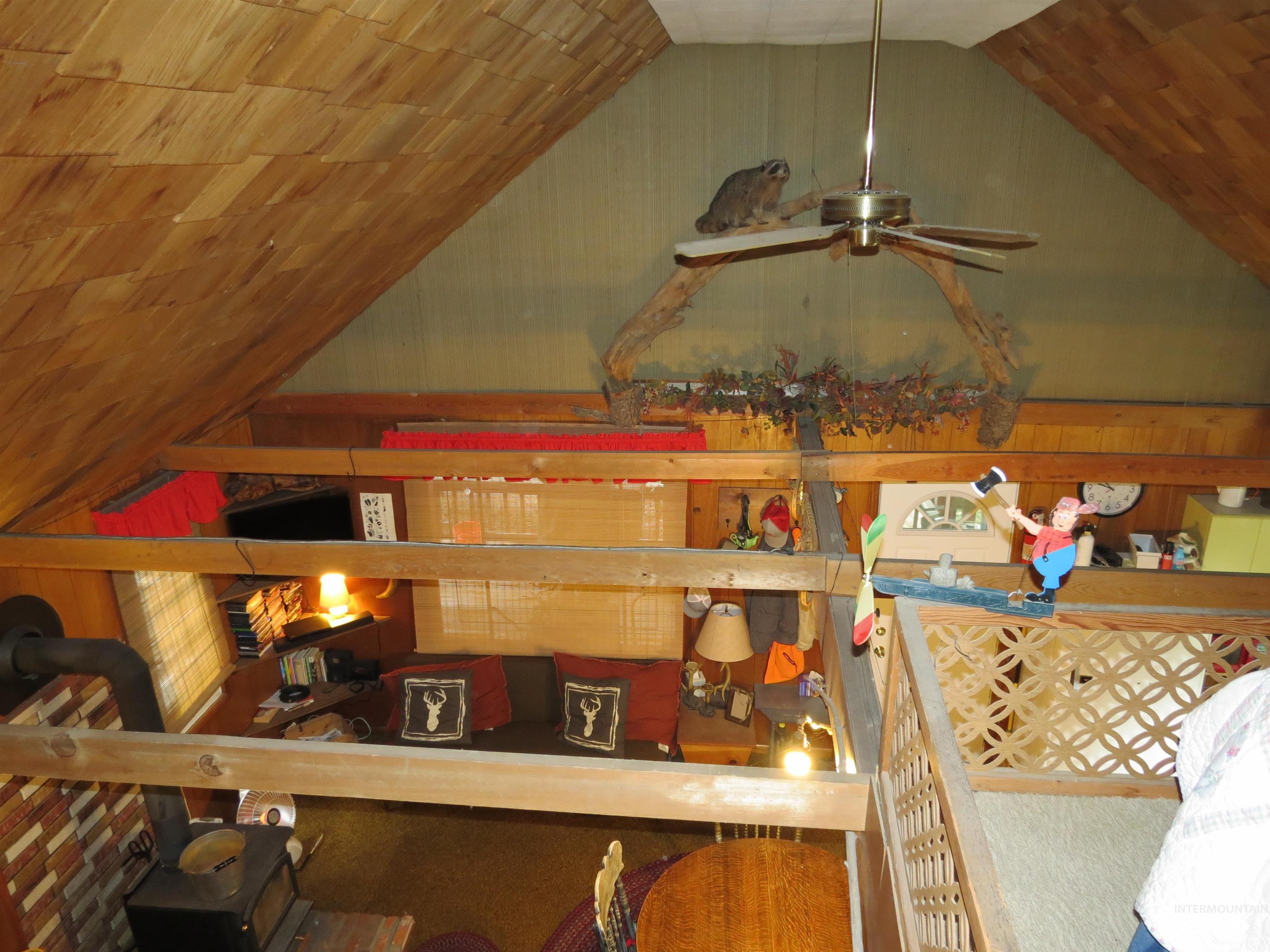 918 Middlefork Rd., Garden Valley, Idaho 83622, 2 Bedrooms, 1 Bathroom, Residential For Sale, Price $325,000,MLS 98977357