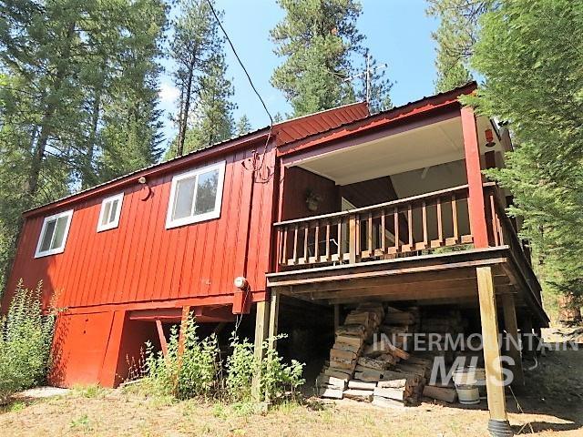 918 Middlefork Rd., Garden Valley, Idaho 83622, 2 Bedrooms, 1 Bathroom, Residential For Sale, Price $325,000,MLS 98977357