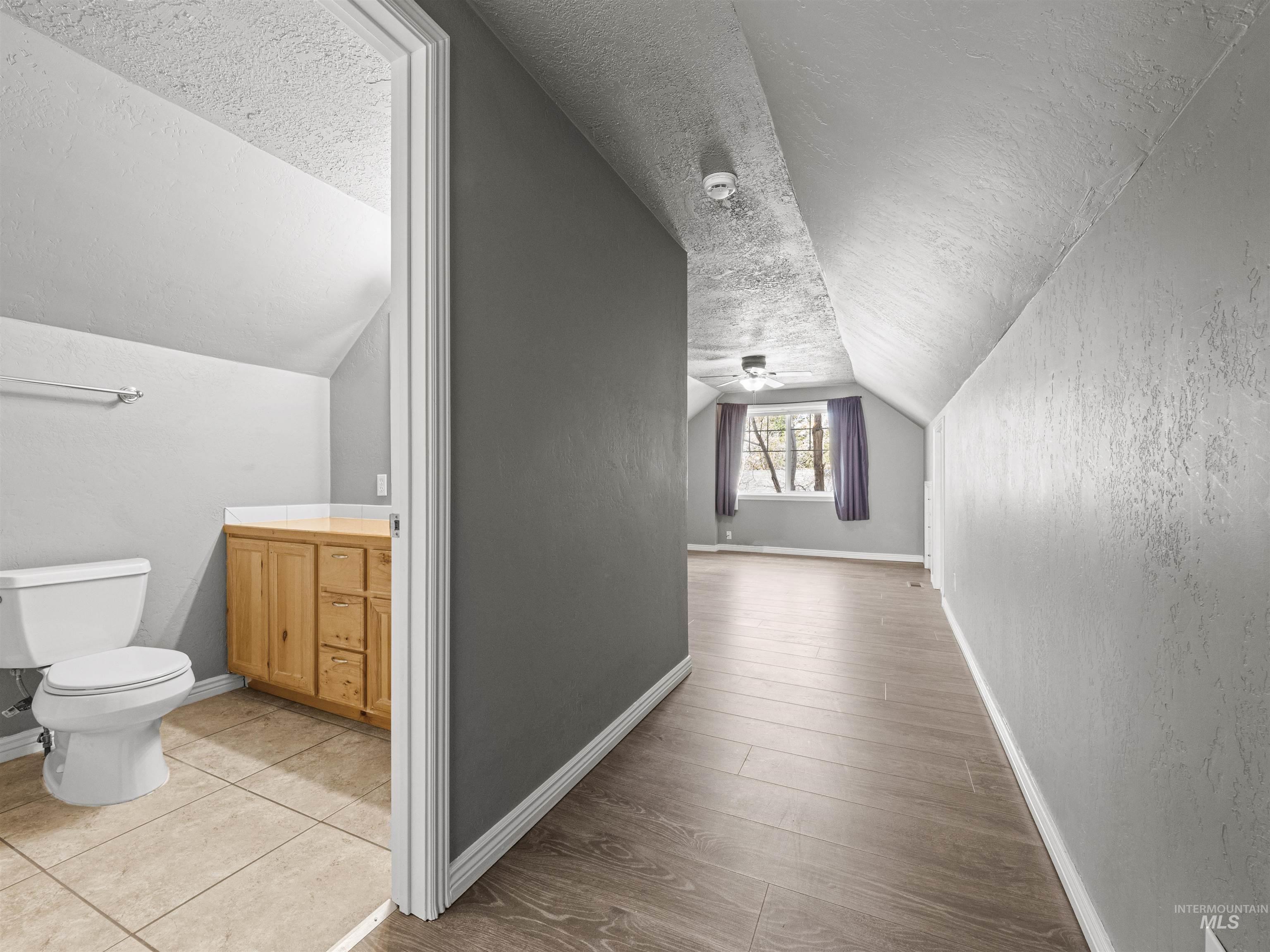 3500 W Overland Road, Boise, Idaho 83705, 5 Bedrooms, Business/Commercial For Sale, Price $569,900, 98977358