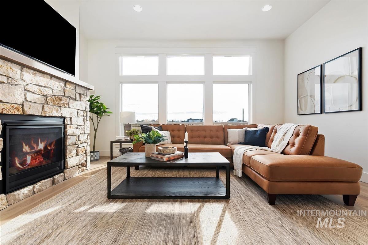 11452 S Saylis Pl, Kuna, Idaho 83634, 3 Bedrooms, 2.5 Bathrooms, Residential For Sale, Price $719,900, 98977365