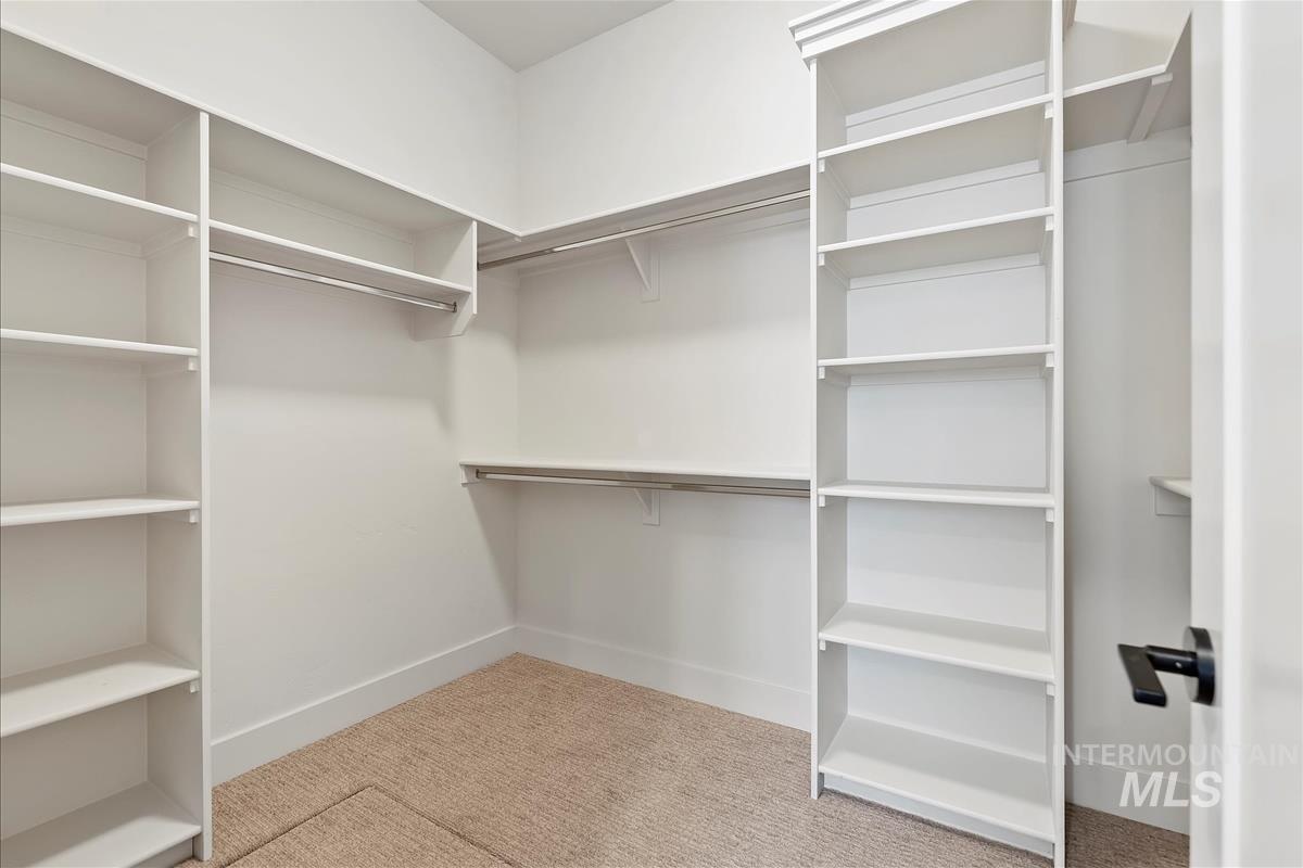 11452 S Saylis Pl, Kuna, Idaho 83634, 3 Bedrooms, 2.5 Bathrooms, Residential For Sale, Price $719,900, 98977365