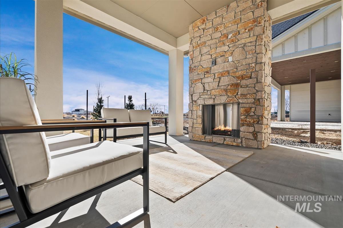 11452 S Saylis Pl, Kuna, Idaho 83634, 3 Bedrooms, 2.5 Bathrooms, Residential For Sale, Price $719,900, 98977365