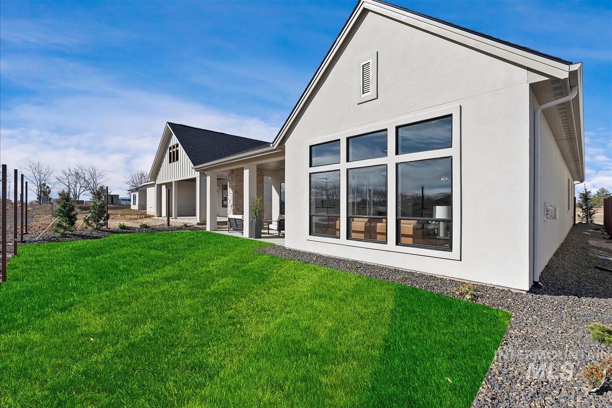 11452 S Saylis Pl, Kuna, Idaho 83634, 3 Bedrooms, 2.5 Bathrooms, Residential For Sale, Price $719,900, 98977365