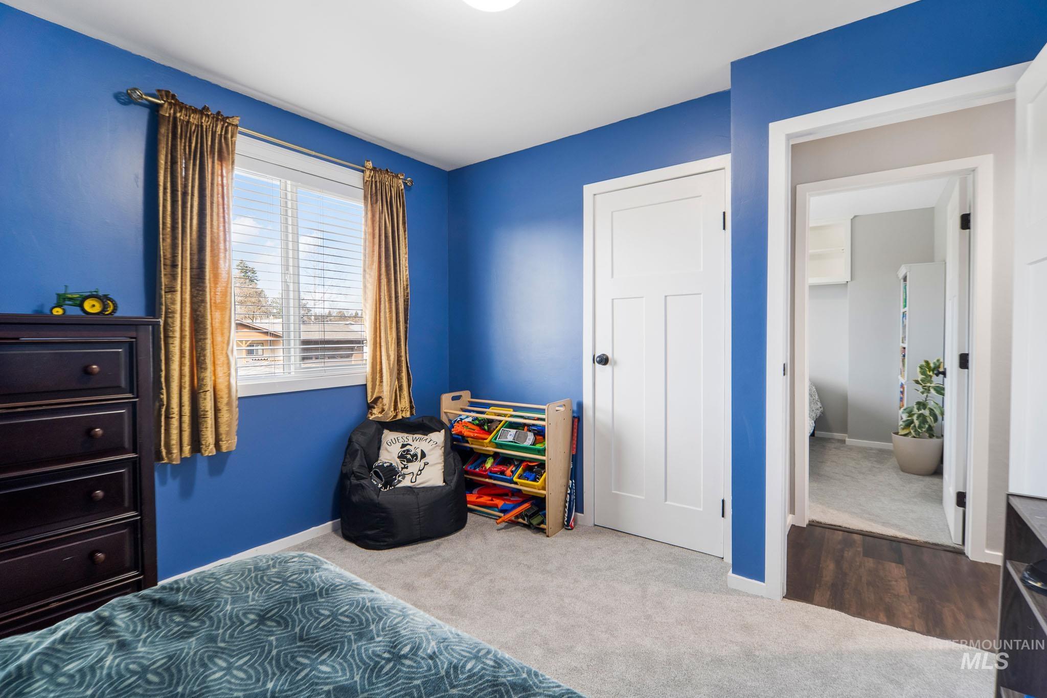 814 Valley View Dr., Moscow, Idaho 83843, 4 Bedrooms, 2 Bathrooms, Residential For Sale, Price $515,000,MLS 98977366