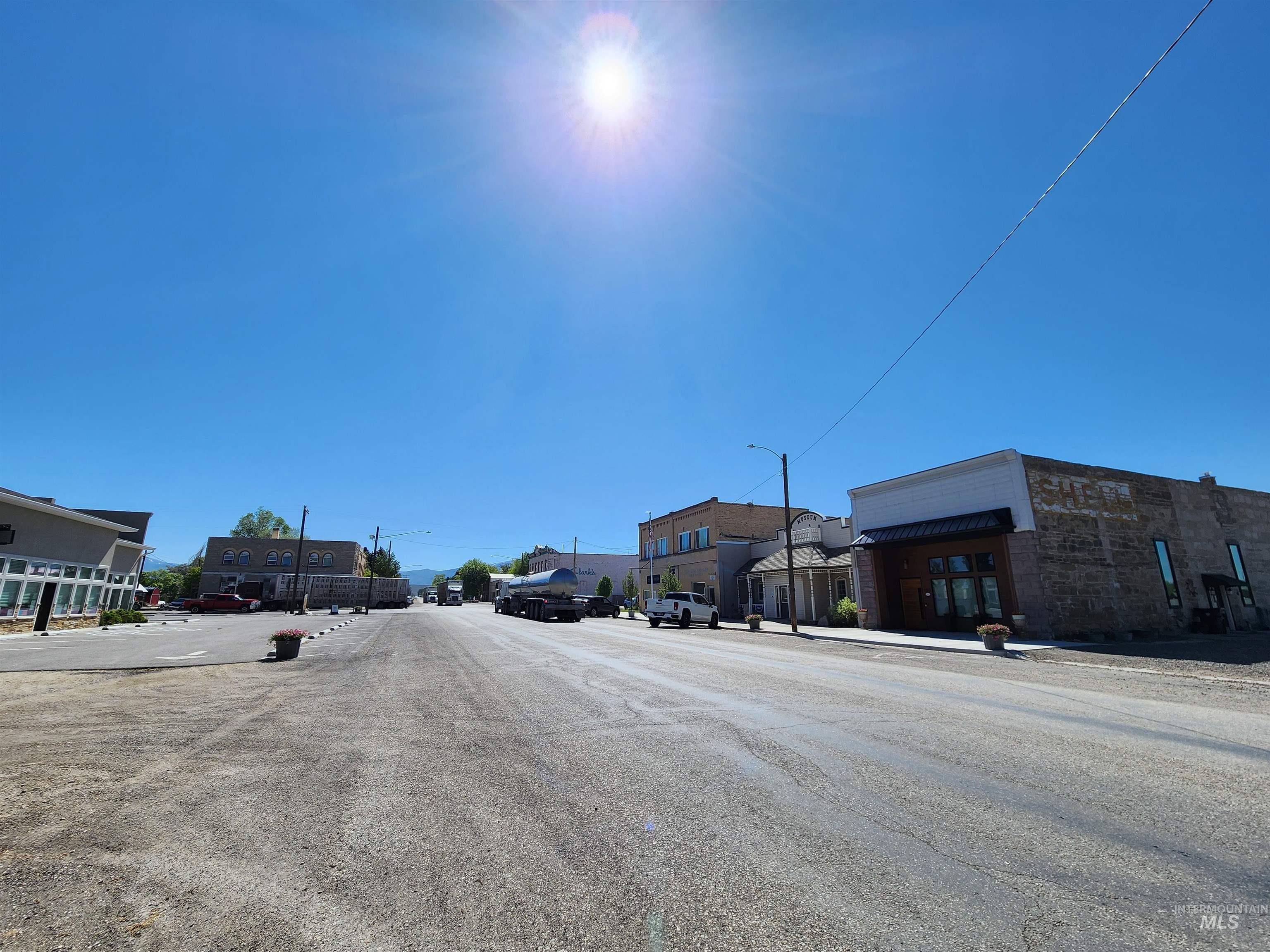 150 W Main St, Oakley, Idaho 83346, 6 Bedrooms, 4 Bathrooms, Residential For Sale, Price $650,000,MLS 98977367