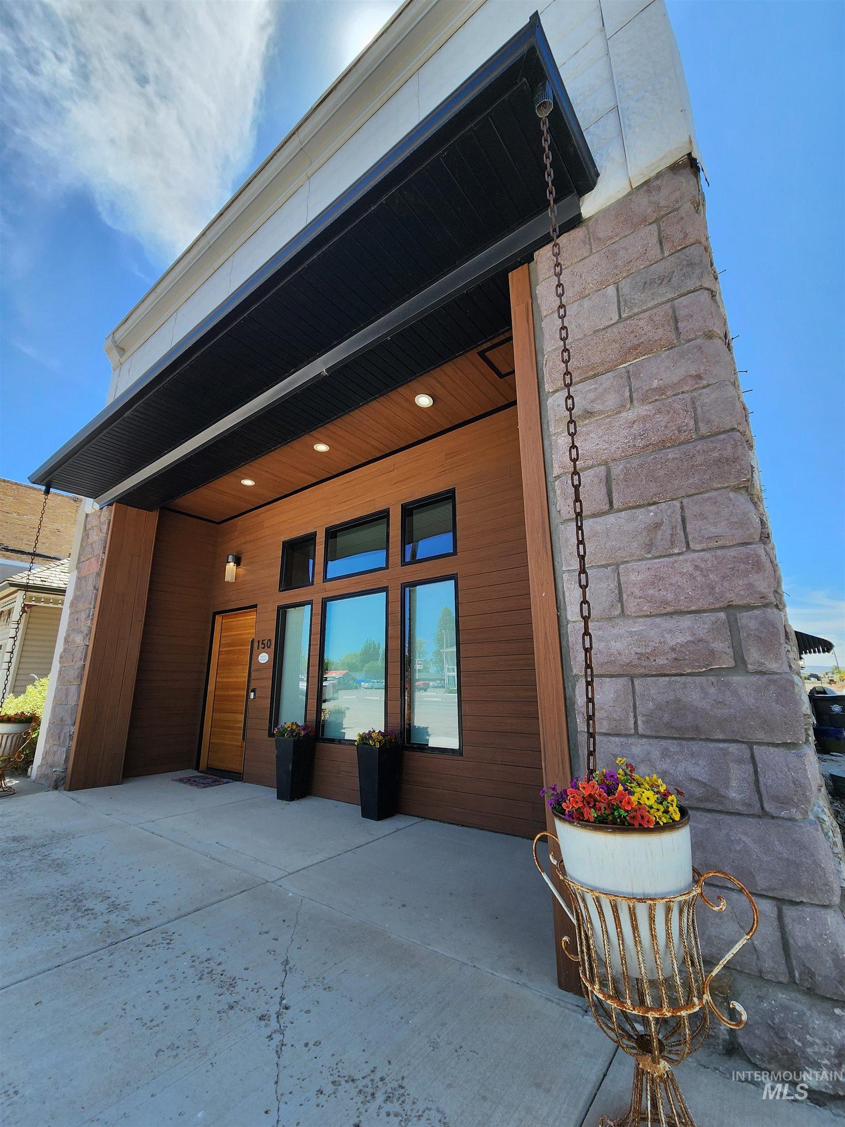 150 W Main St, Oakley, Idaho 83346, 6 Bedrooms, 4 Bathrooms, Residential For Sale, Price $650,000,MLS 98977367