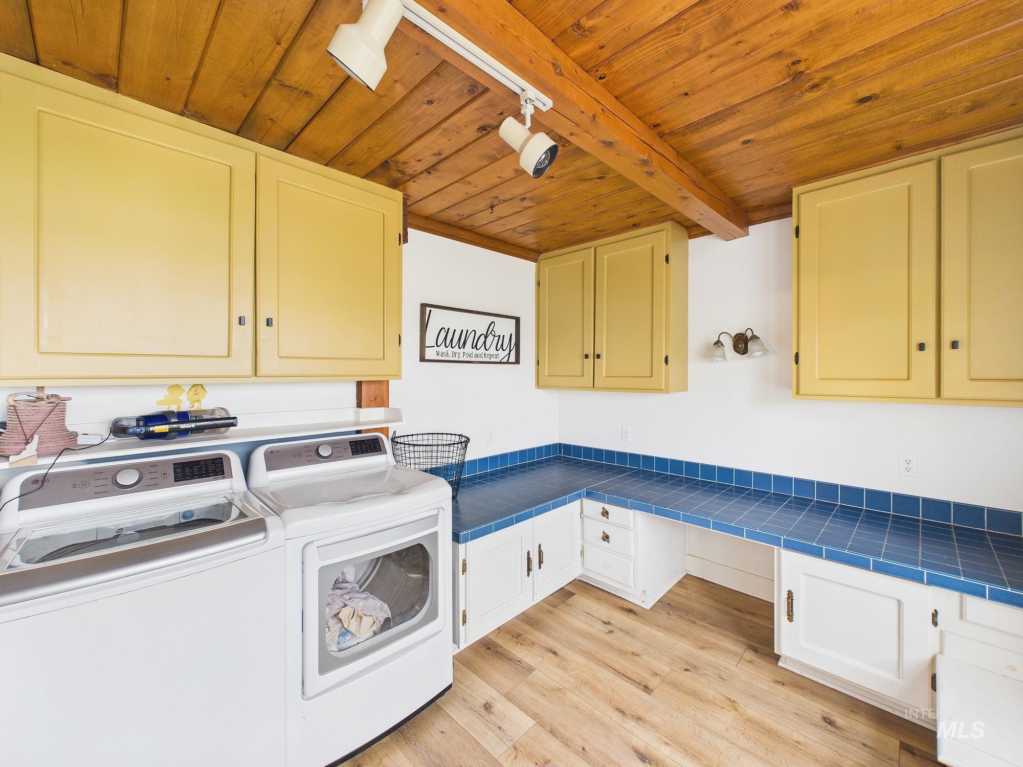 1747 W Central Rd, Emmett, Idaho 83617, 5 Bedrooms, 3.5 Bathrooms, Residential For Sale, Price $1,195,000, 98977368