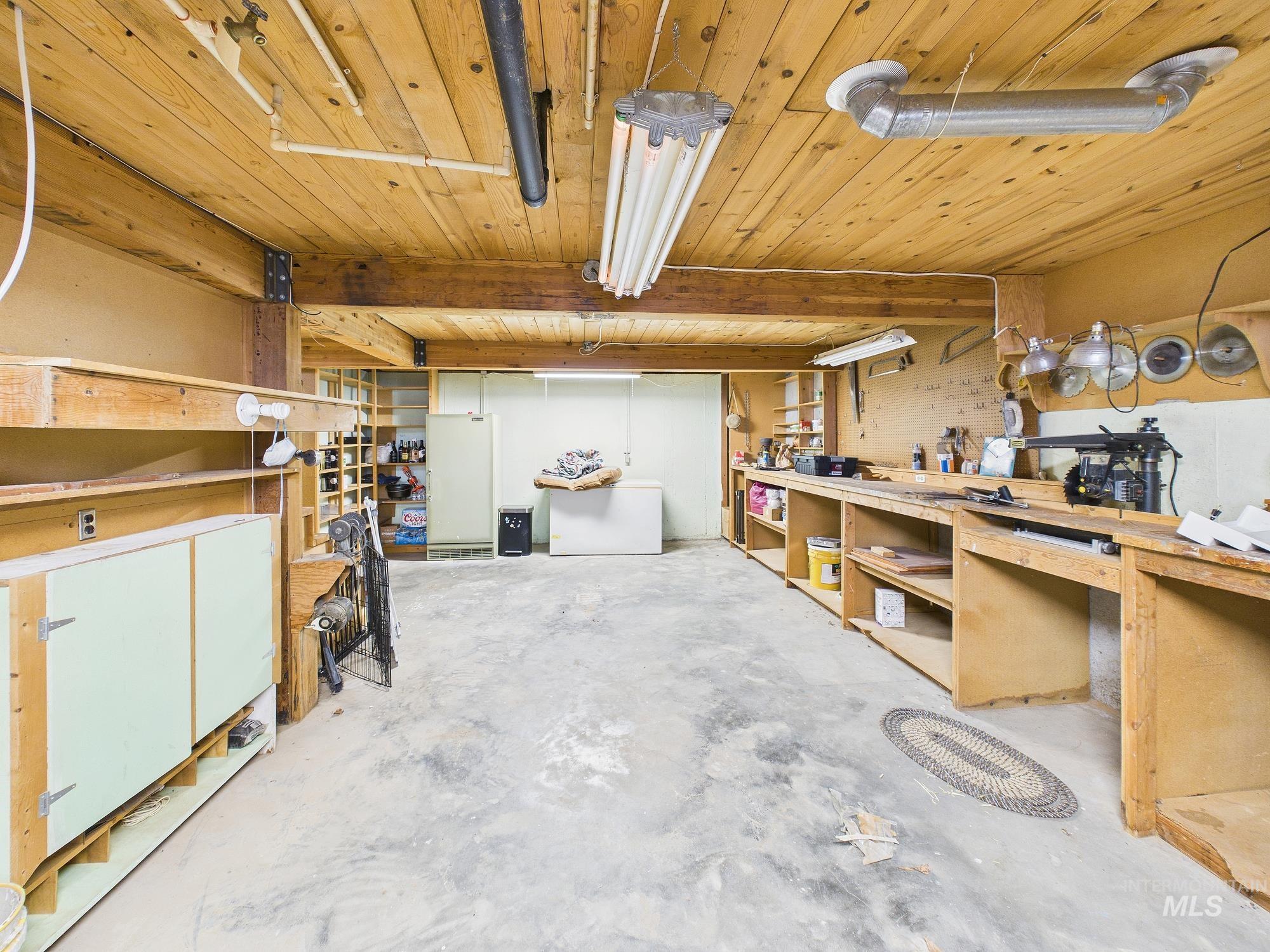 1747 W Central Rd, Emmett, Idaho 83617, 5 Bedrooms, 3.5 Bathrooms, Residential For Sale, Price $1,195,000, 98977368