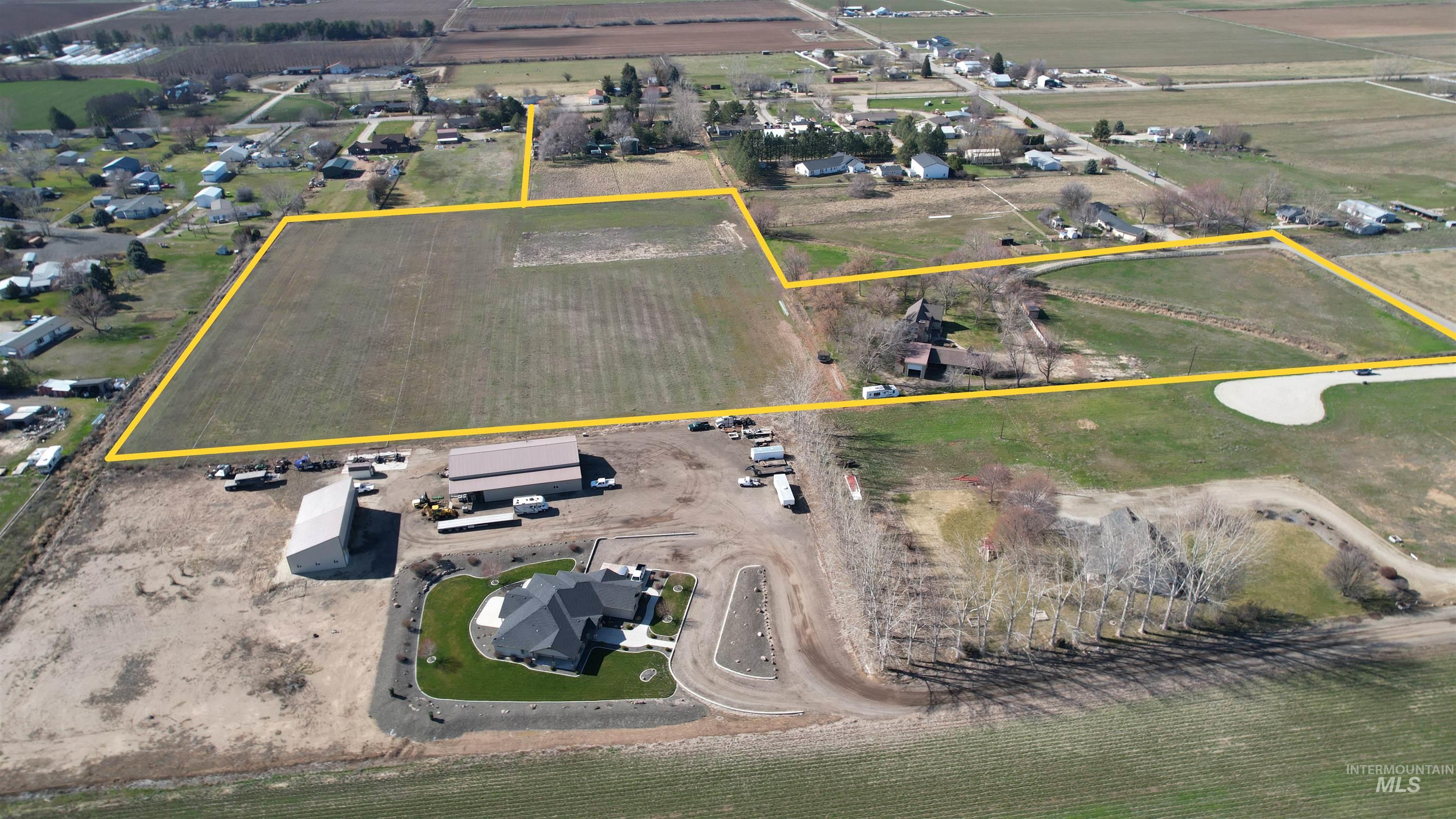 1747 W Central Rd, Emmett, Idaho 83617, 5 Bedrooms, 3.5 Bathrooms, Residential For Sale, Price $1,195,000, 98977368