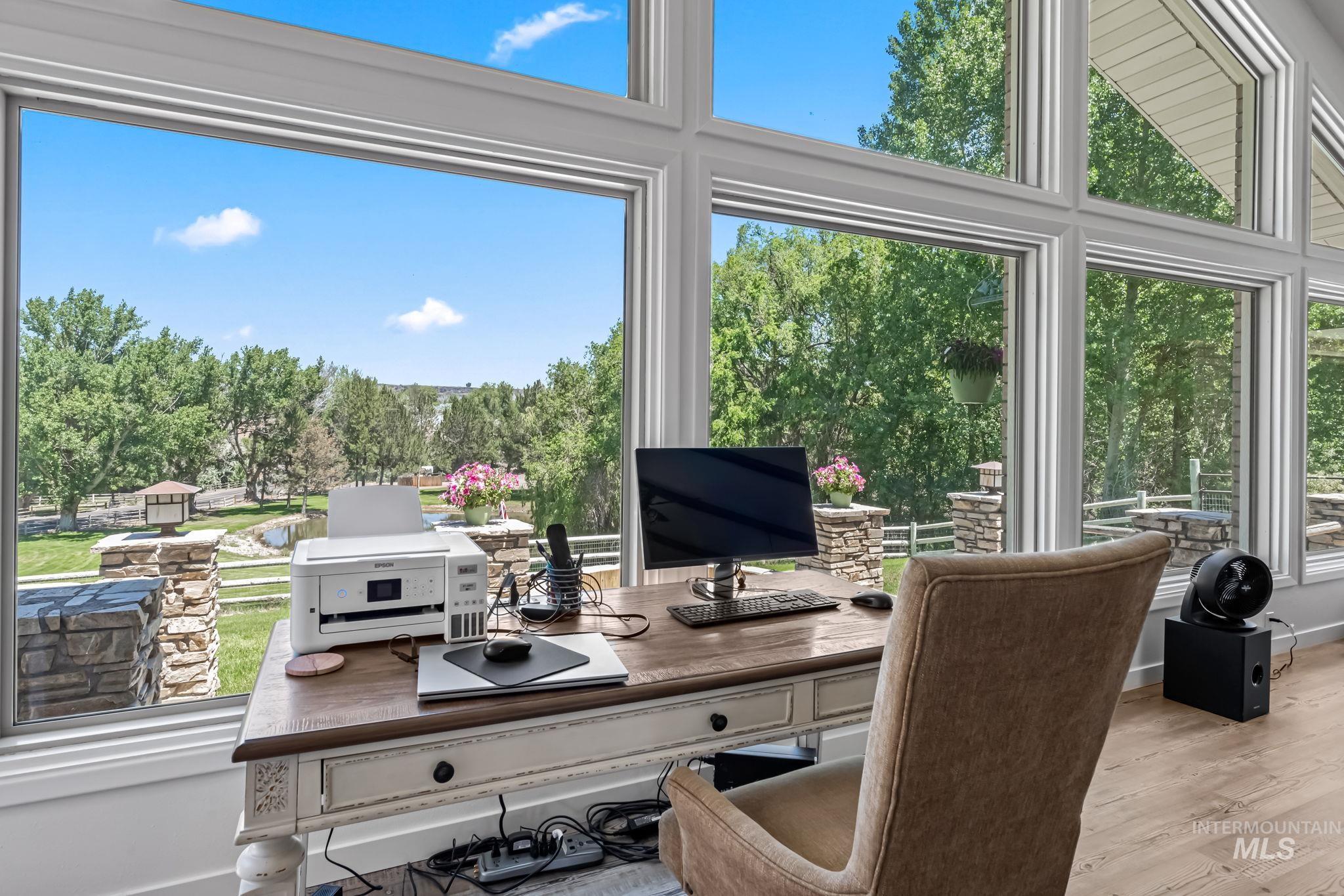 4525 Kanaka Ct., Buhl, Idaho 83316, 3 Bedrooms, 4 Bathrooms, Residential For Sale, Price $694,900, 98977369