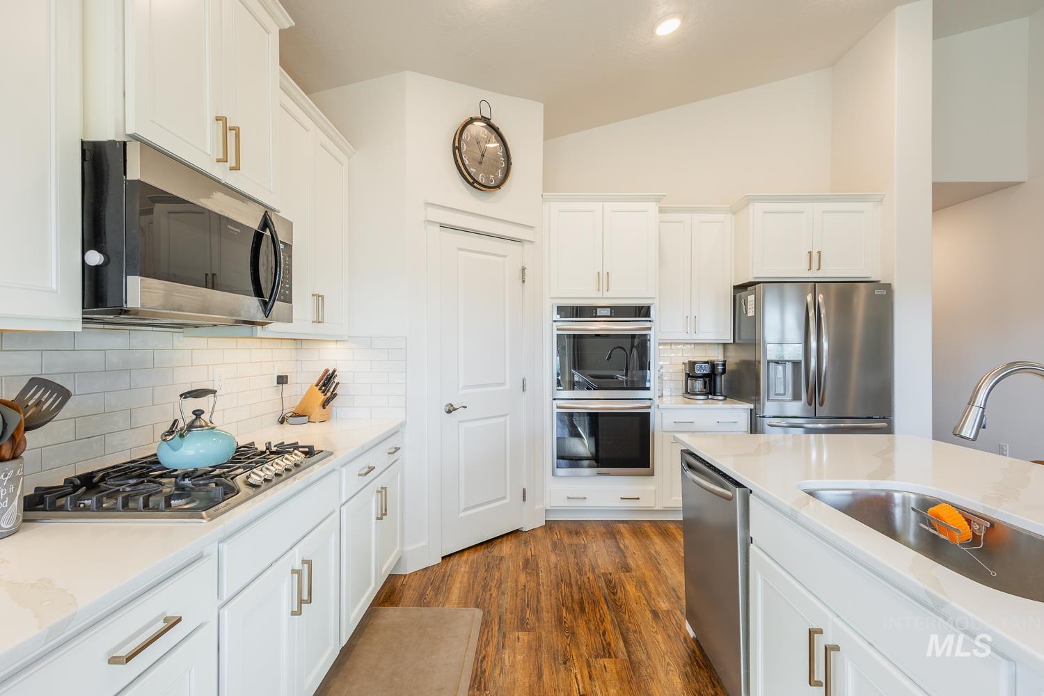 3094 N Greengate Way, Star, Idaho 83669, 3 Bedrooms, 2 Bathrooms, Residential For Sale, Price $565,000, 98977373