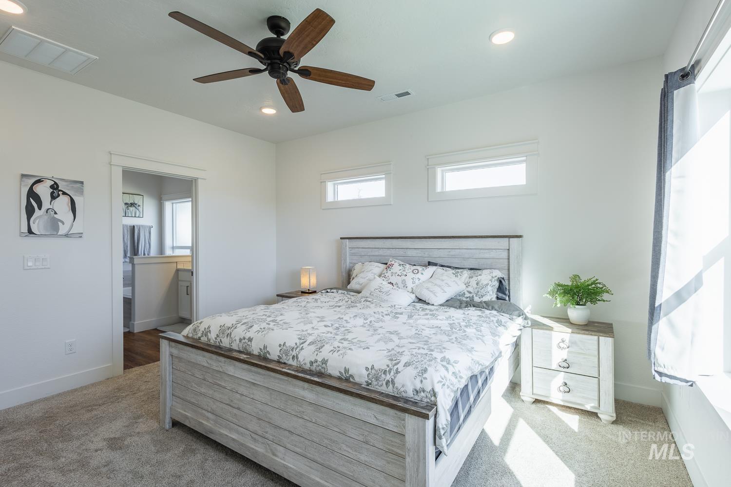 3094 N Greengate Way, Star, Idaho 83669, 3 Bedrooms, 2 Bathrooms, Residential For Sale, Price $565,000, 98977373