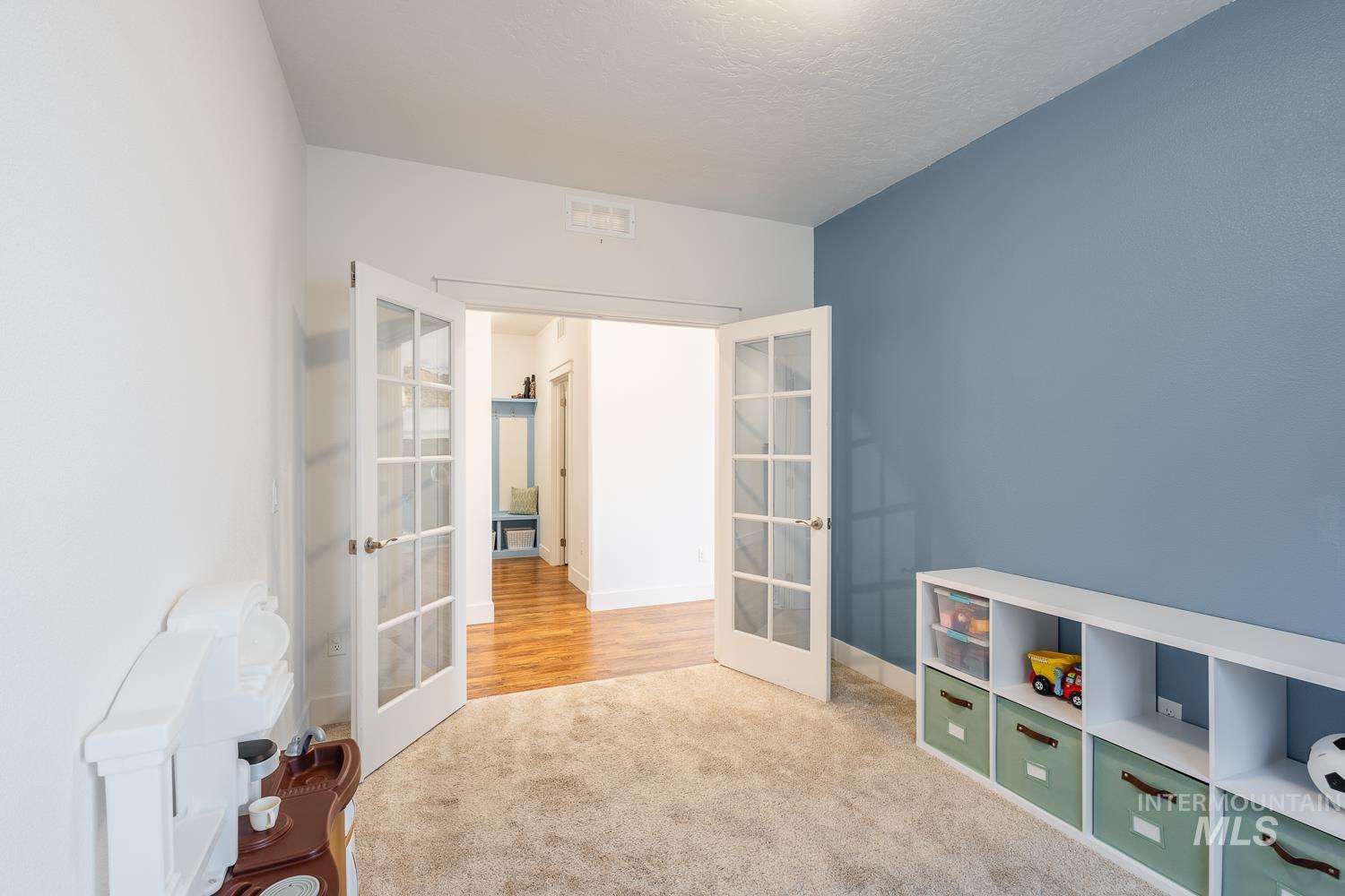 3094 N Greengate Way, Star, Idaho 83669, 3 Bedrooms, 2 Bathrooms, Residential For Sale, Price $565,000, 98977373