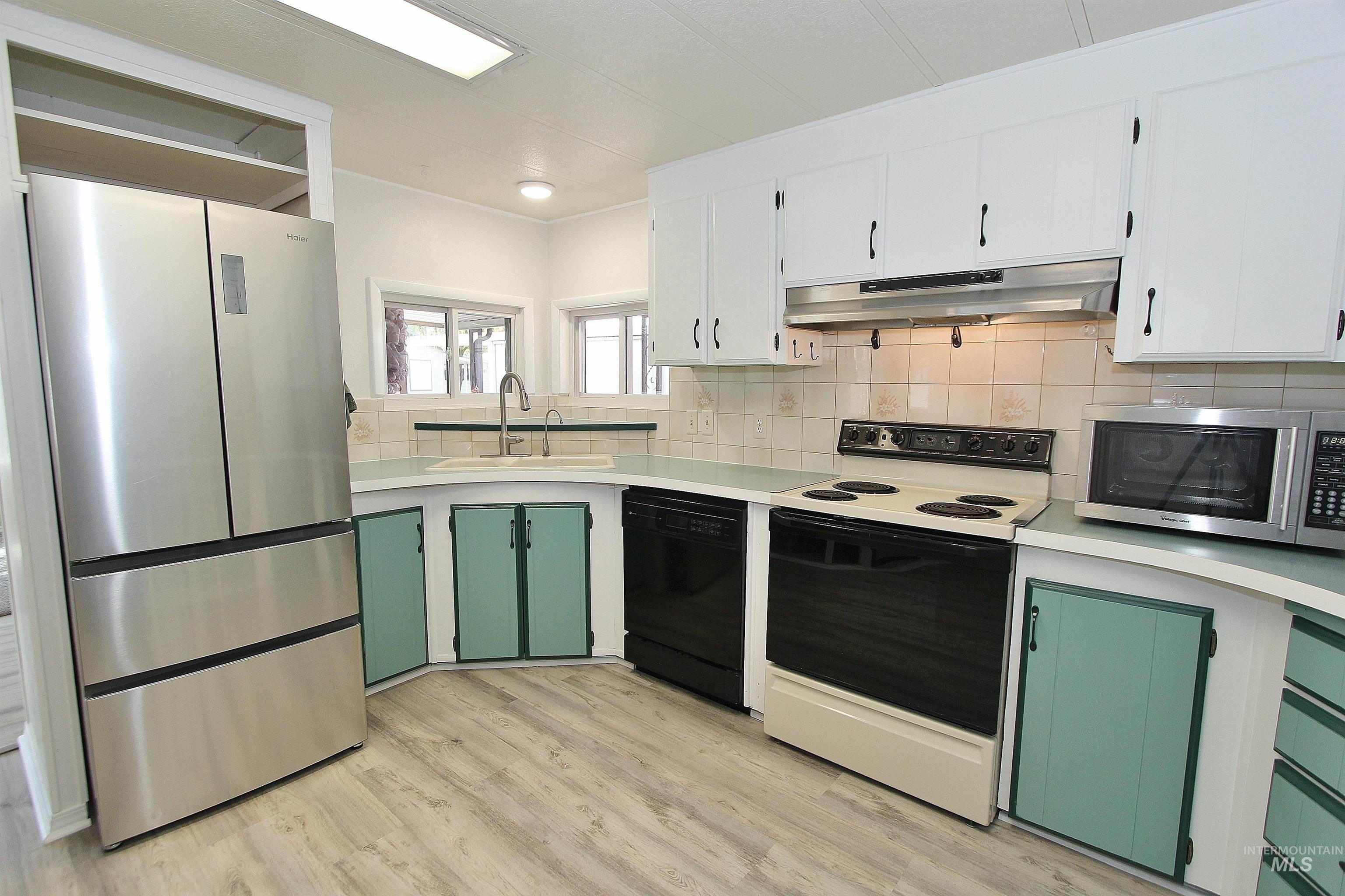 5651 Sudley Lane, Garden City, Idaho 83714, 3 Bedrooms, 2 Bathrooms, Residential For Sale, Price $179,000, 98977374