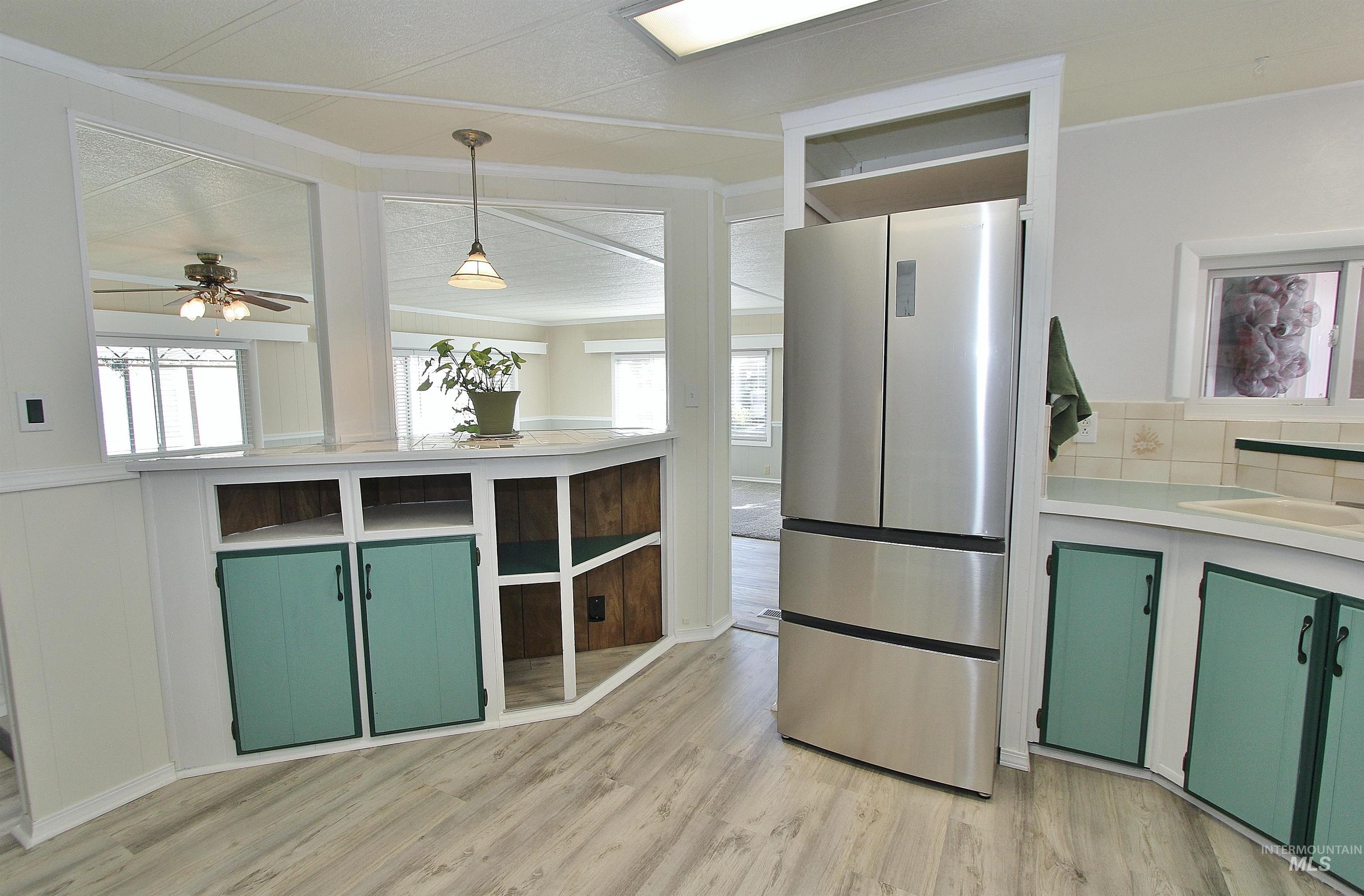 5651 Sudley Lane, Garden City, Idaho 83714, 3 Bedrooms, 2 Bathrooms, Residential For Sale, Price $179,000, 98977374