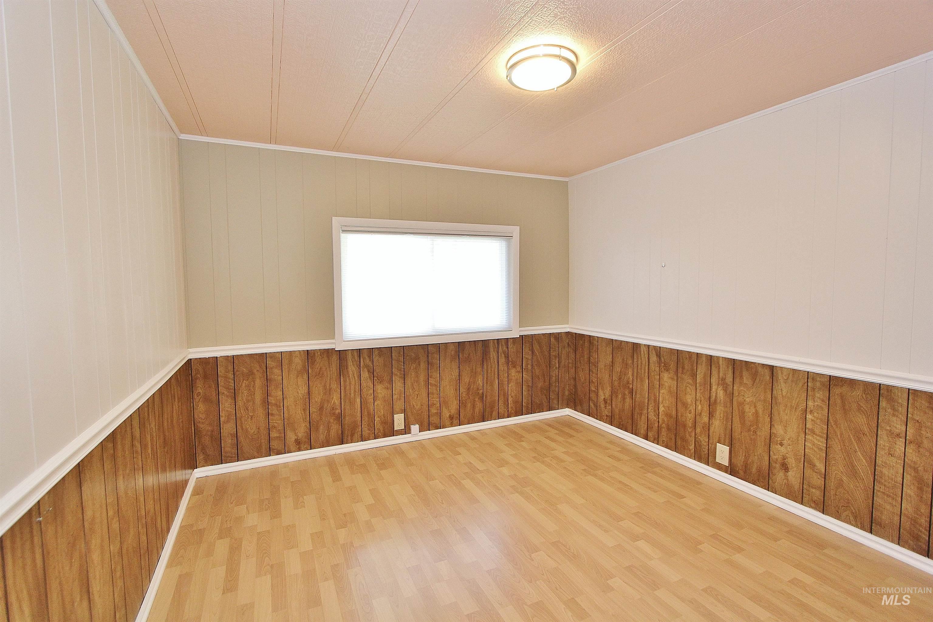 5651 Sudley Lane, Garden City, Idaho 83714, 3 Bedrooms, 2 Bathrooms, Residential For Sale, Price $179,000, 98977374