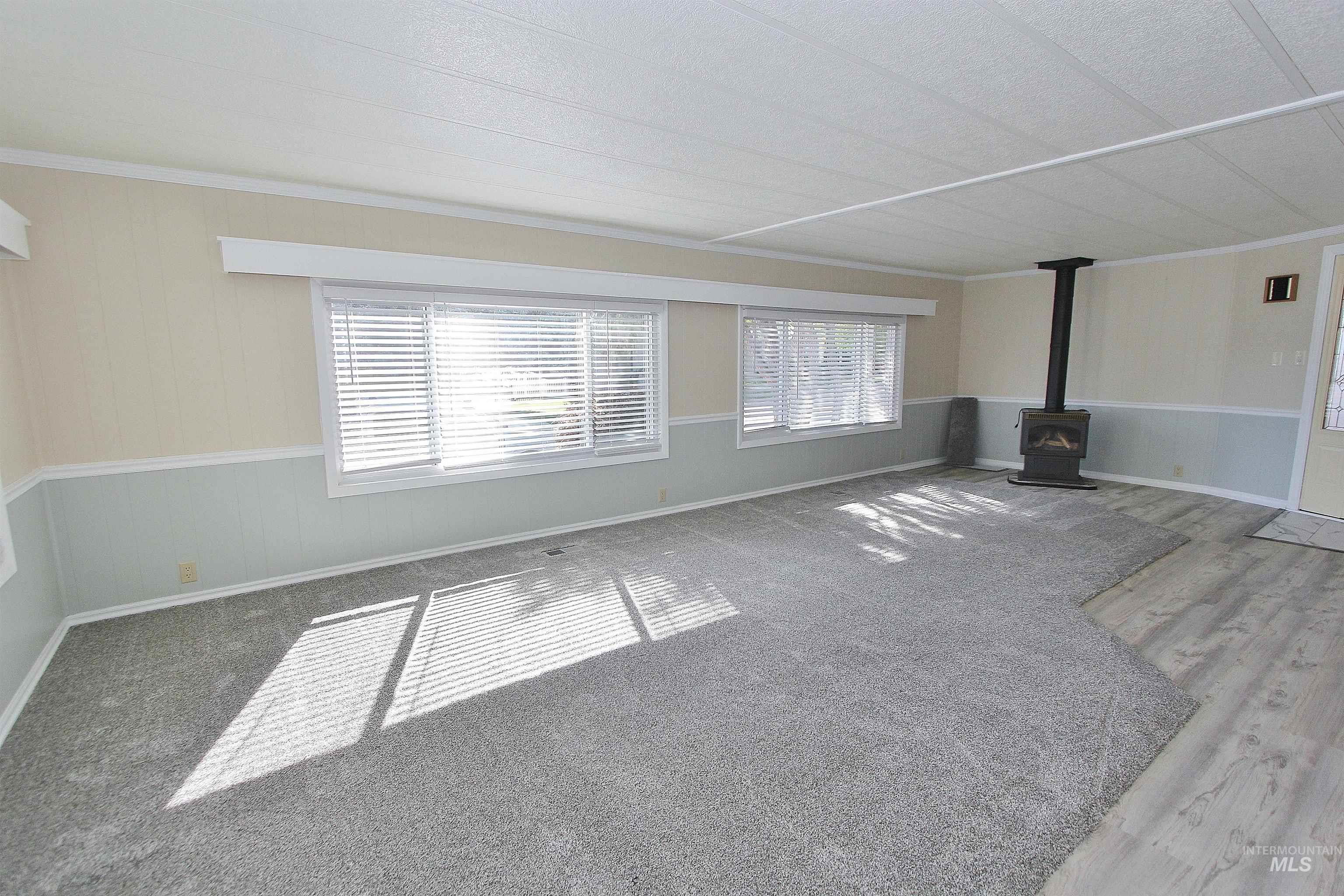 5651 Sudley Lane, Garden City, Idaho 83714, 3 Bedrooms, 2 Bathrooms, Residential For Sale, Price $179,000, 98977374