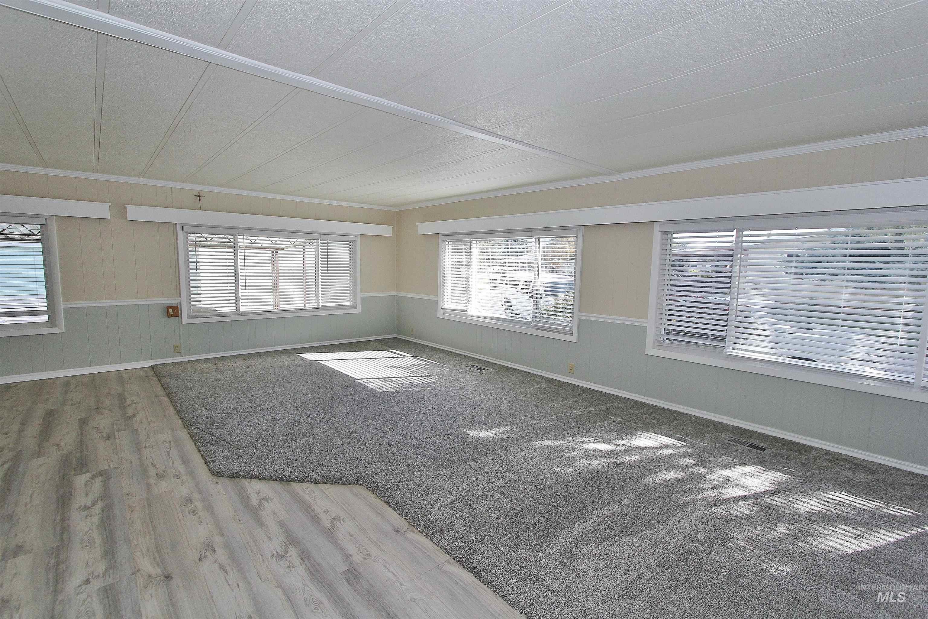 5651 Sudley Lane, Garden City, Idaho 83714, 3 Bedrooms, 2 Bathrooms, Residential For Sale, Price $179,000, 98977374