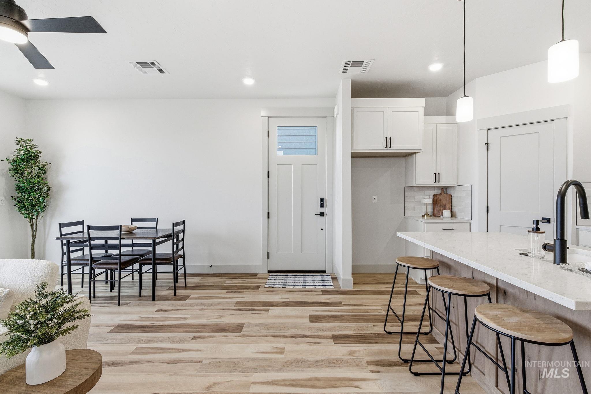 1940 NW Strahorn Dr., Mountain Home, Idaho 83647, 3 Bedrooms, 2.5 Bathrooms, Residential For Sale, Price $339,900,MLS 98977375