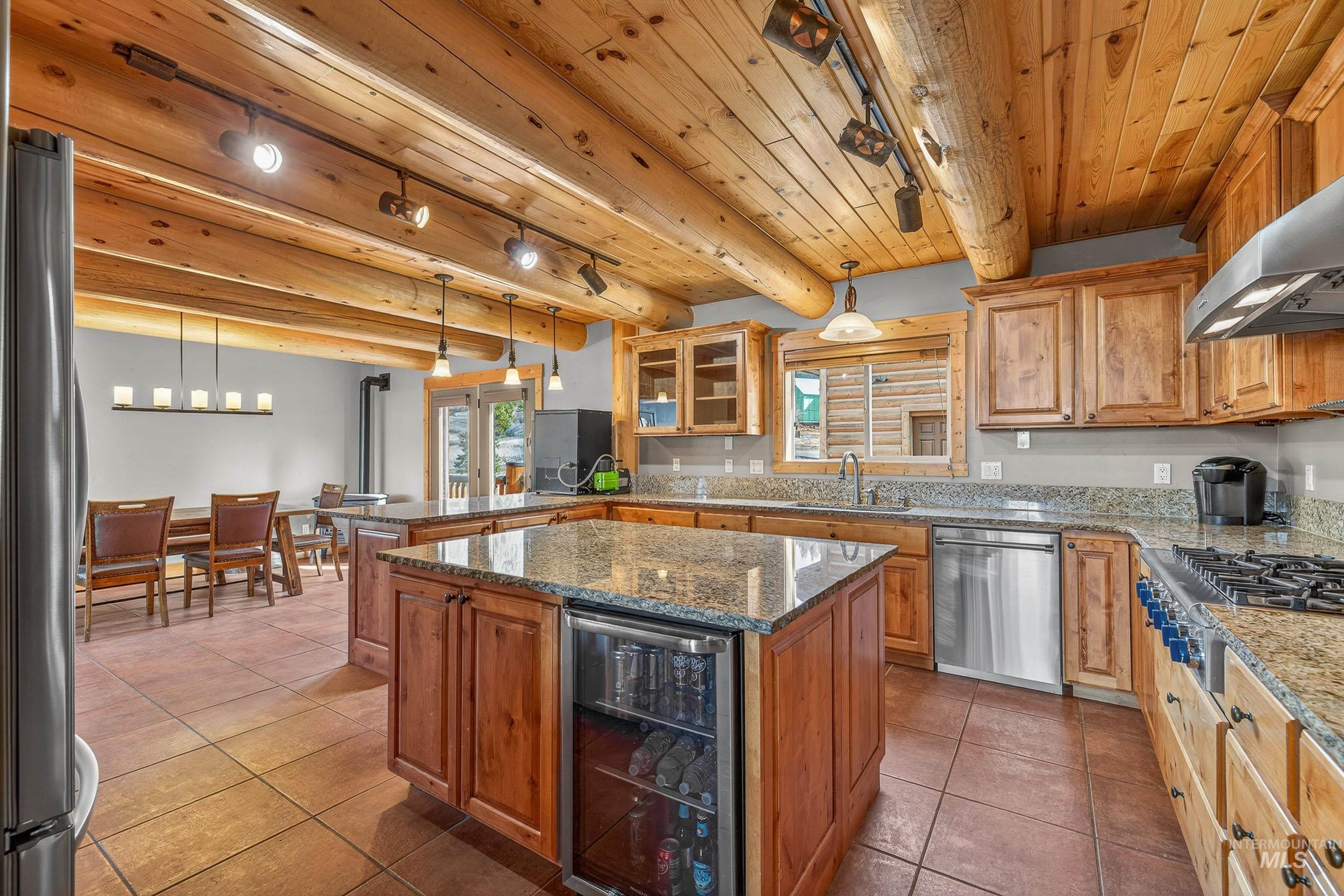 3818 Osprey Circle, New Meadows, Idaho 83654, 3 Bedrooms, 3 Bathrooms, Residential For Sale, Price $1,295,000, 98977382