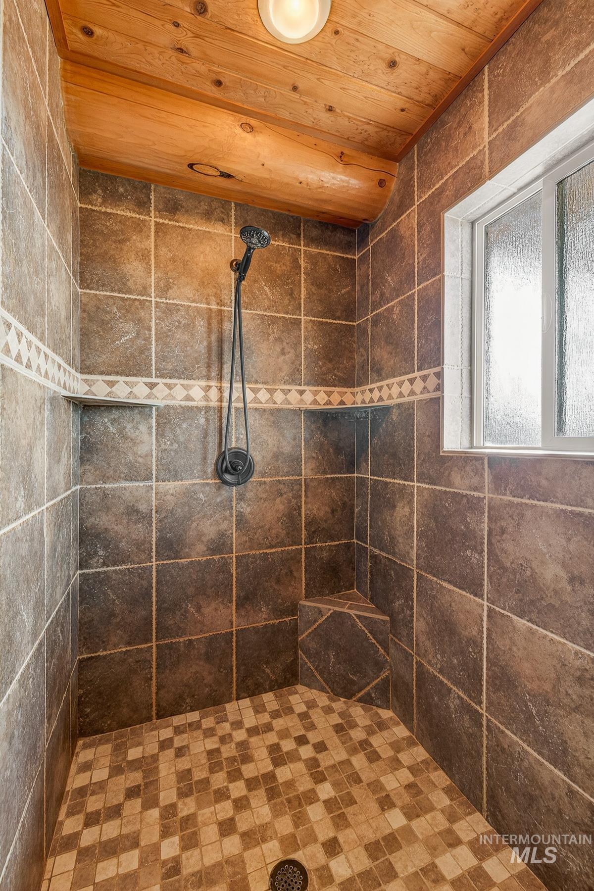 3818 Osprey Circle, New Meadows, Idaho 83654, 3 Bedrooms, 3 Bathrooms, Residential For Sale, Price $1,295,000, 98977382