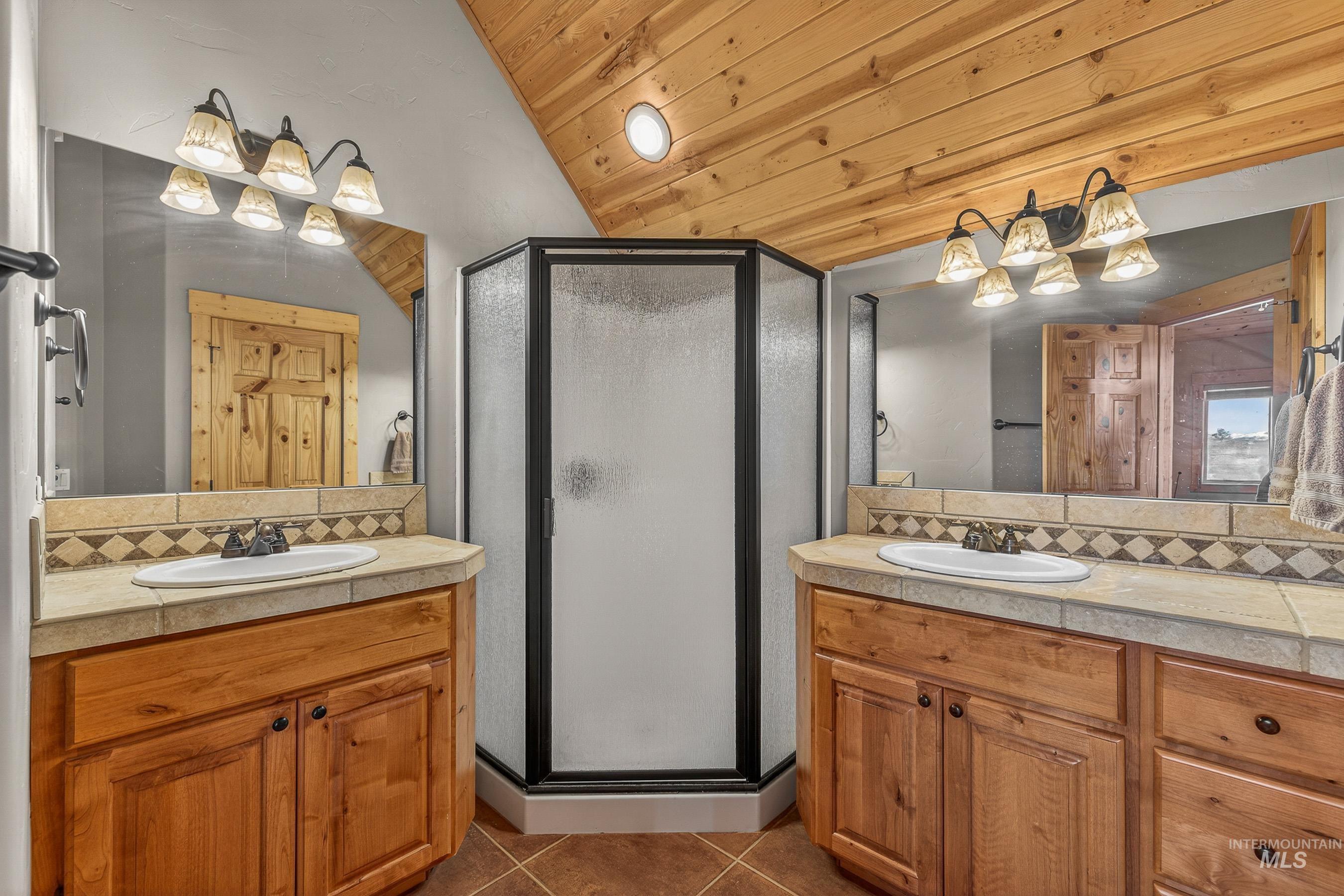 3818 Osprey Circle, New Meadows, Idaho 83654, 3 Bedrooms, 3 Bathrooms, Residential For Sale, Price $1,295,000, 98977382