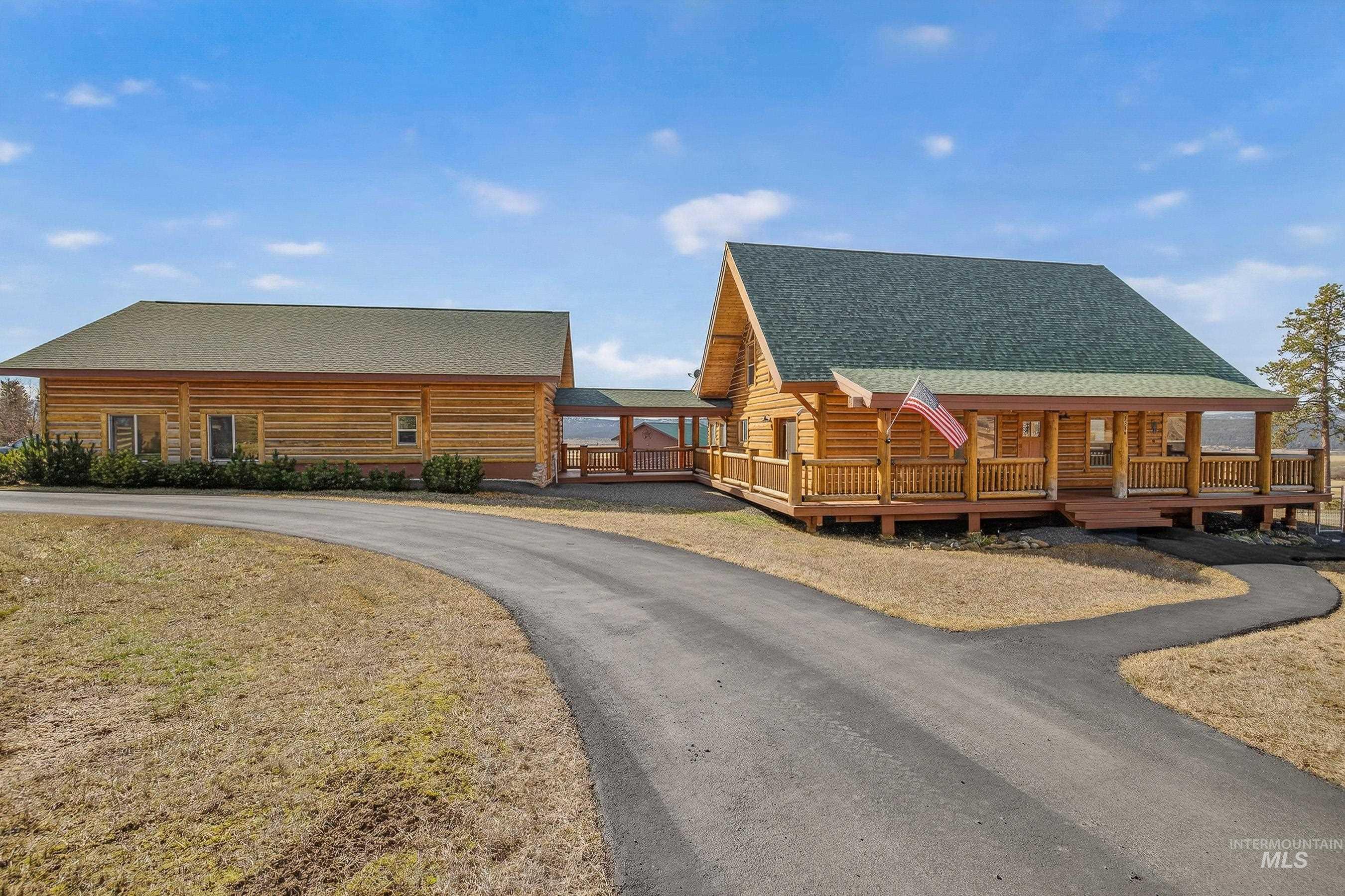 3818 Osprey Circle, New Meadows, Idaho 83654, 3 Bedrooms, 3 Bathrooms, Residential For Sale, Price $1,295,000, 98977382