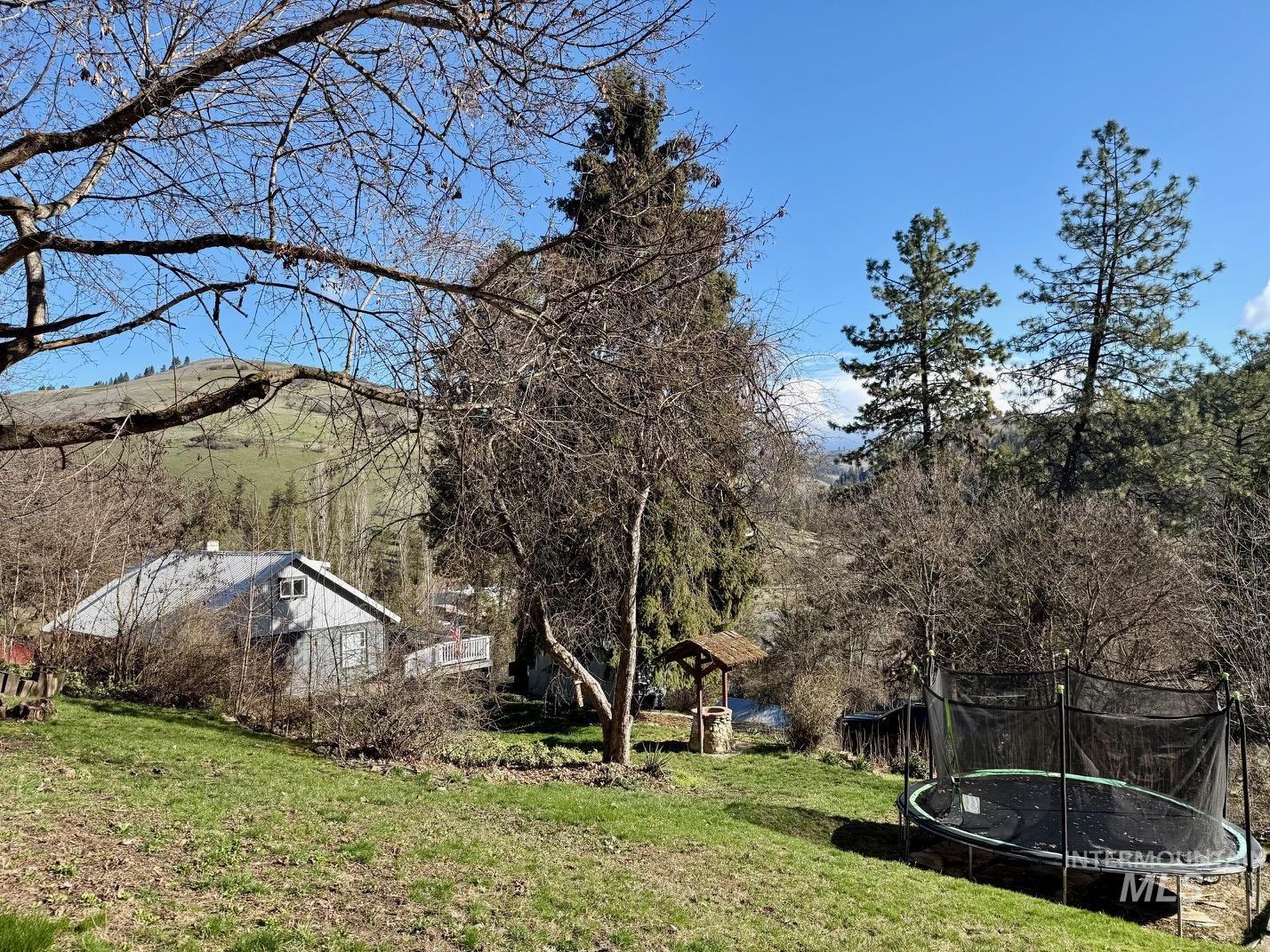 403 N Kirby, Kendrick, Idaho 83537, 4 Bedrooms, 1 Bathroom, Residential For Sale, Price $279,000, 98977383