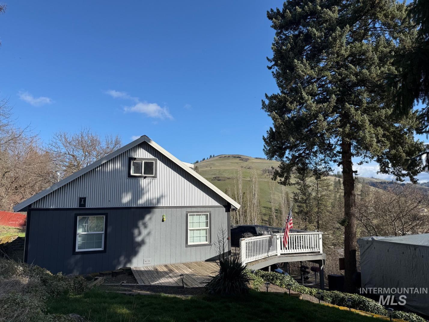 403 N Kirby, Kendrick, Idaho 83537, 4 Bedrooms, 1 Bathroom, Residential For Sale, Price $279,000, 98977383