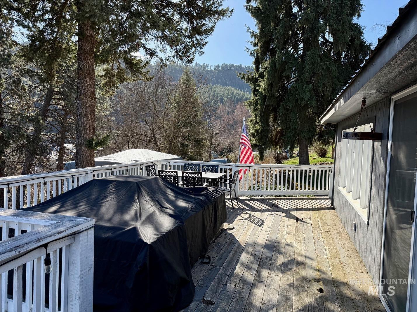 403 N Kirby, Kendrick, Idaho 83537, 4 Bedrooms, 1 Bathroom, Residential For Sale, Price $279,000, 98977383