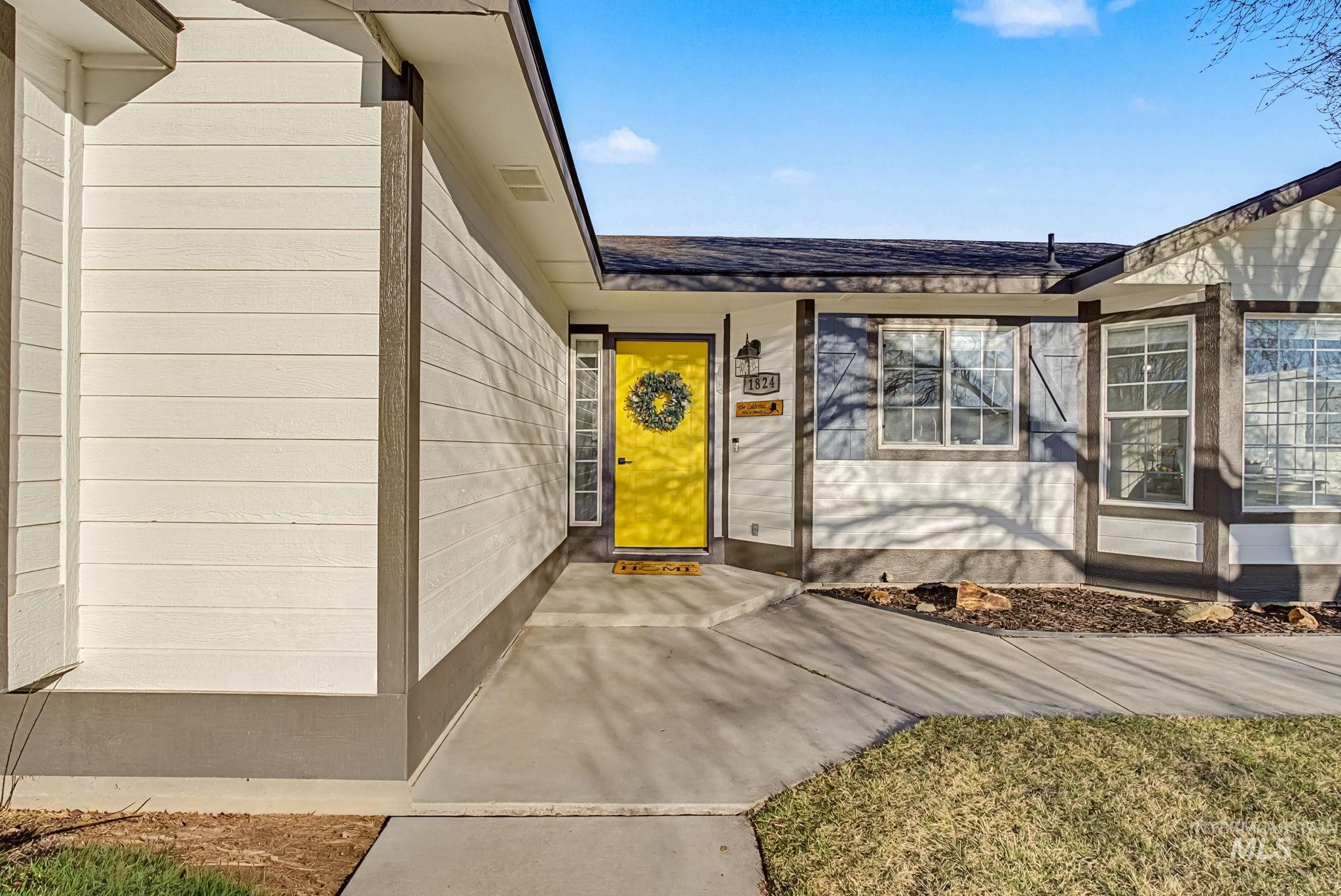 1824 N Swainson Ave., Meridian, Idaho 83646-4111, 3 Bedrooms, 2 Bathrooms, Residential For Sale, Price $429,900,MLS 98977386