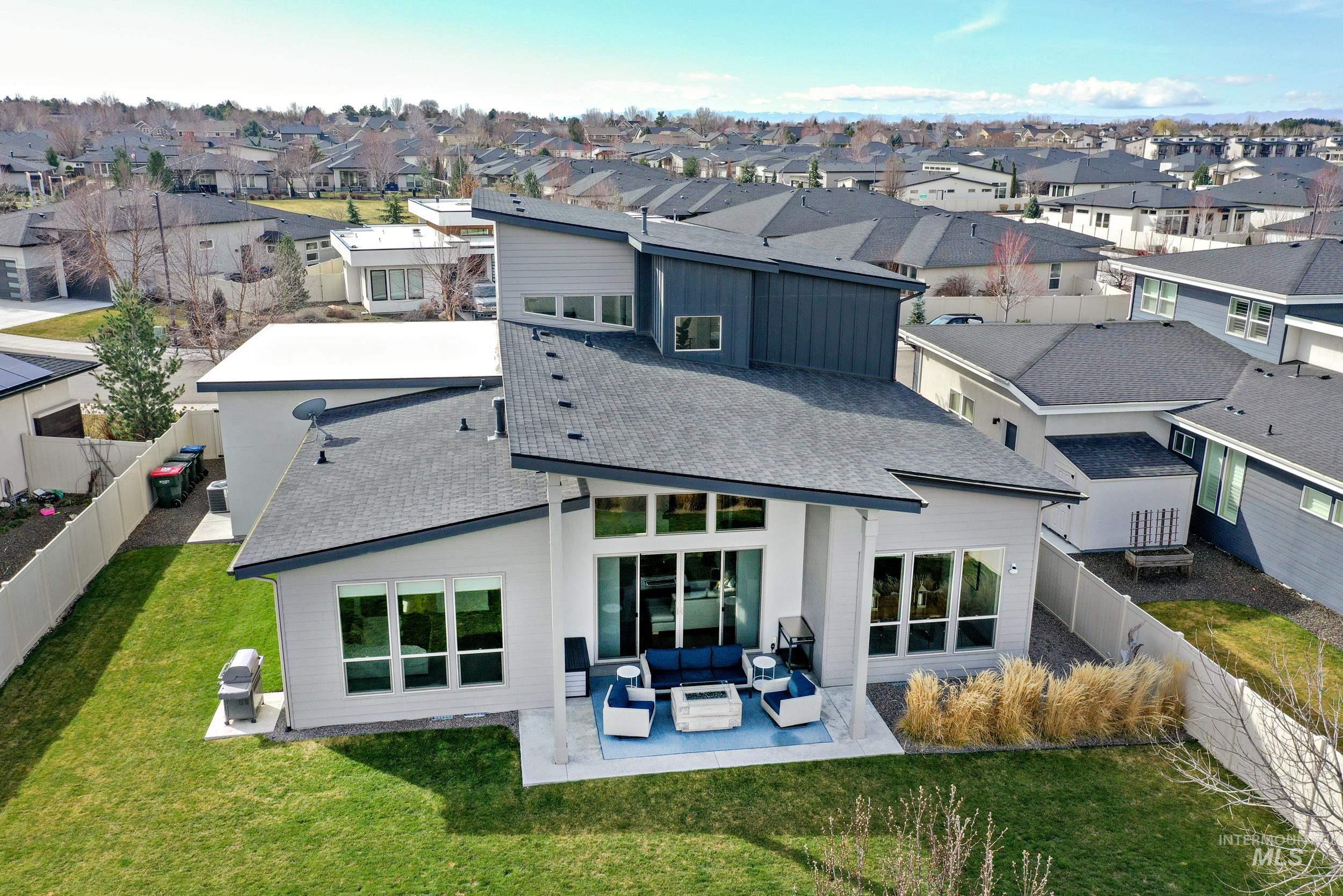 4164 E Goldstone Drive, Meridian, Idaho 83642, 4 Bedrooms, 3 Bathrooms, Residential For Sale, Price $997,000,MLS 98977387