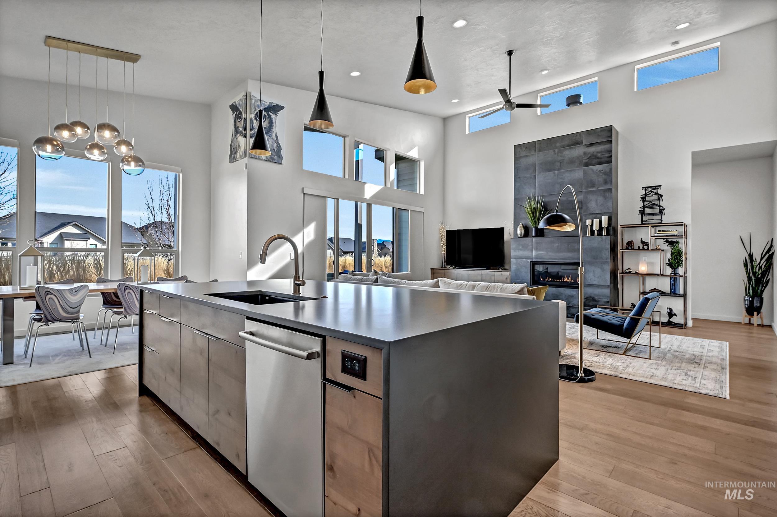 4164 E Goldstone Drive, Meridian, Idaho 83642, 4 Bedrooms, 3 Bathrooms, Residential For Sale, Price $949,900, 98977387