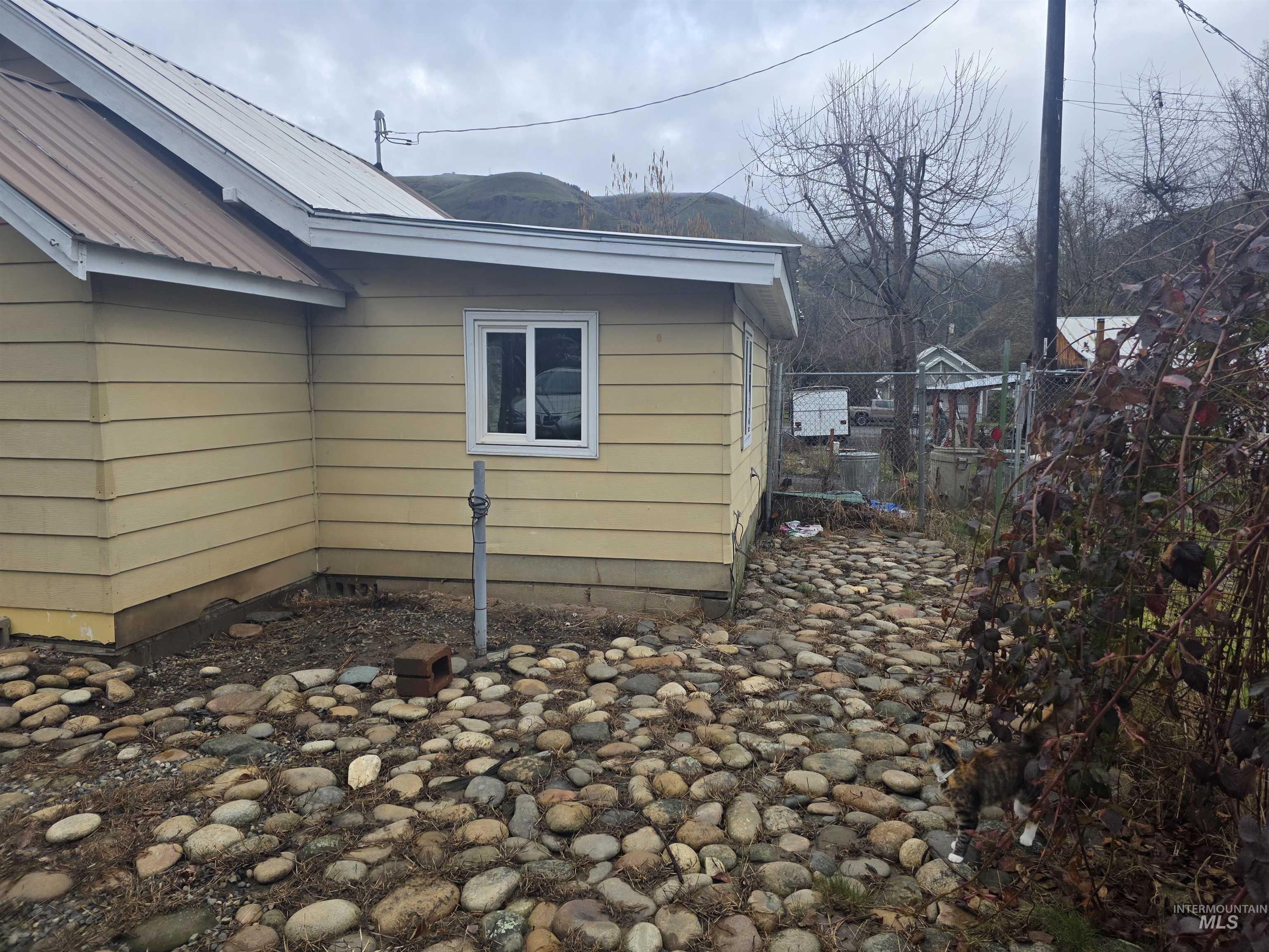 210 Pine Ave, Kooskia, Idaho 83539, 1 Bedroom, 1 Bathroom, Residential For Sale, Price $129,000, 98977389