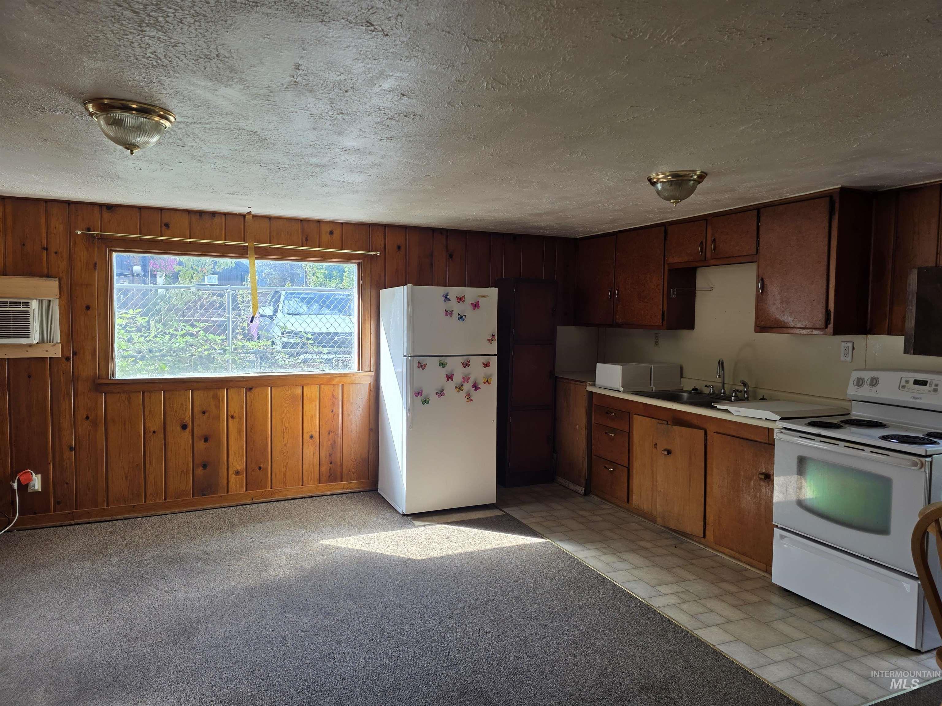 210 Pine Ave, Kooskia, Idaho 83539, 1 Bedroom, 1 Bathroom, Residential For Sale, Price $129,000,MLS 98977389
