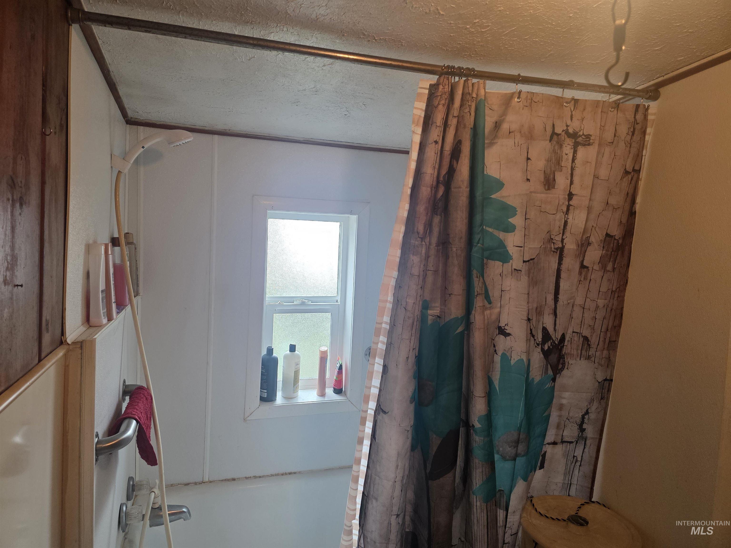 210 Pine Ave, Kooskia, Idaho 83539, 1 Bedroom, 1 Bathroom, Residential For Sale, Price $129,000, 98977389