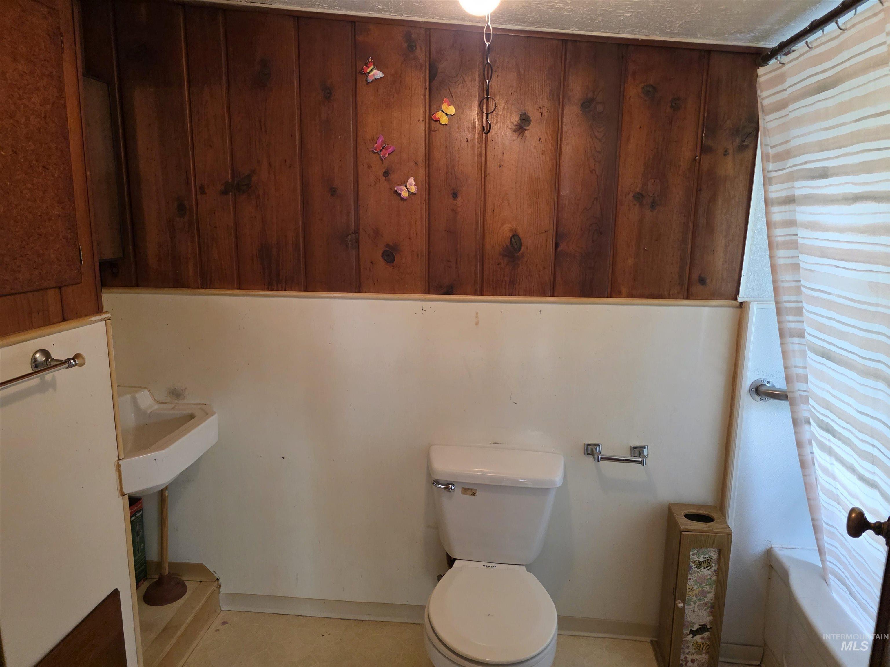 210 Pine Ave, Kooskia, Idaho 83539, 1 Bedroom, 1 Bathroom, Residential For Sale, Price $129,000,MLS 98977389