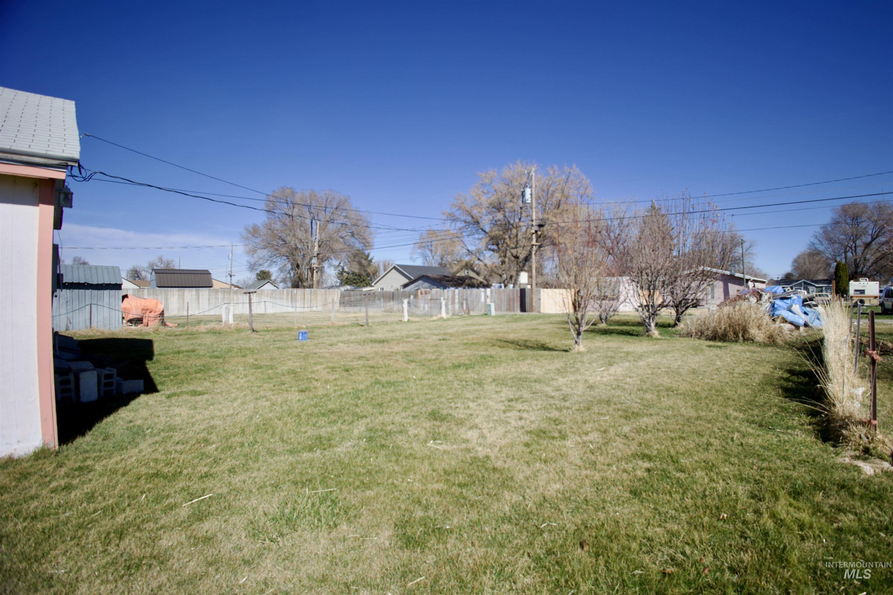 643 Conant Avenue, Burley, Idaho 83318, 3 Bedrooms, 1 Bathroom, Residential For Sale, Price $225,000, 98977390