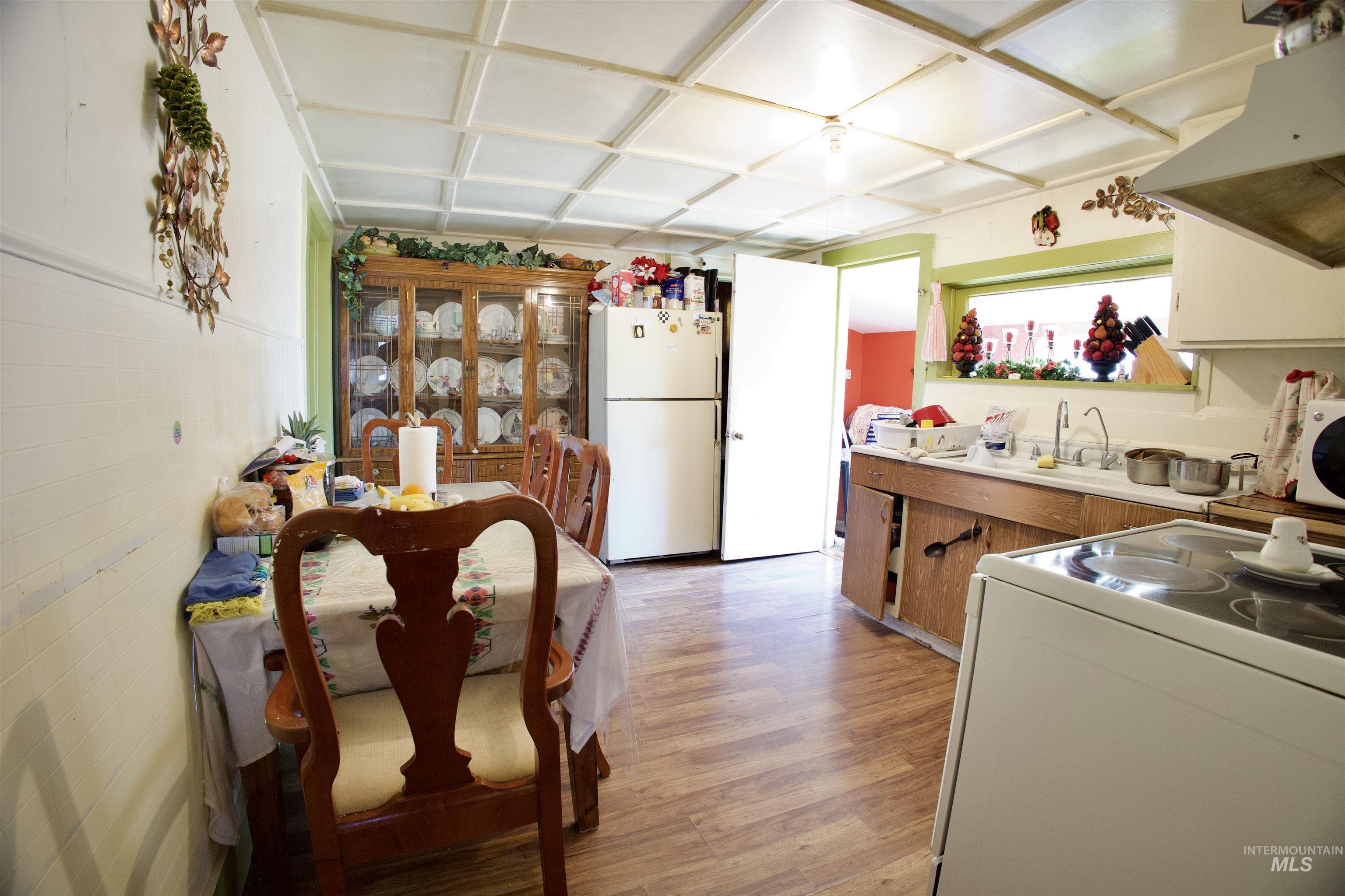 643 Conant Avenue, Burley, Idaho 83318, 3 Bedrooms, 1 Bathroom, Residential For Sale, Price $225,000, 98977390