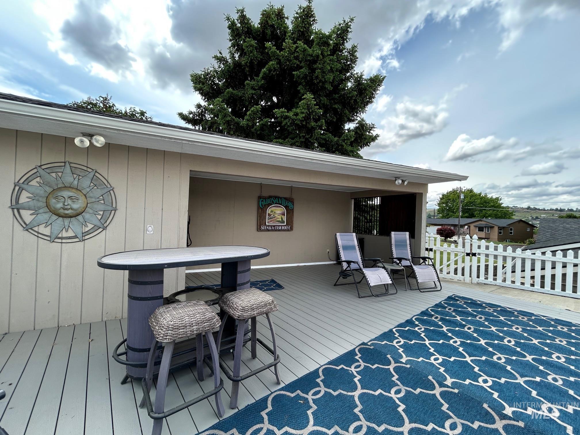 3413 Bluebird Circle, Lewiston, Idaho 83501, 4 Bedrooms, 6 Bathrooms, Residential For Sale, Price $755,000,MLS 98977393