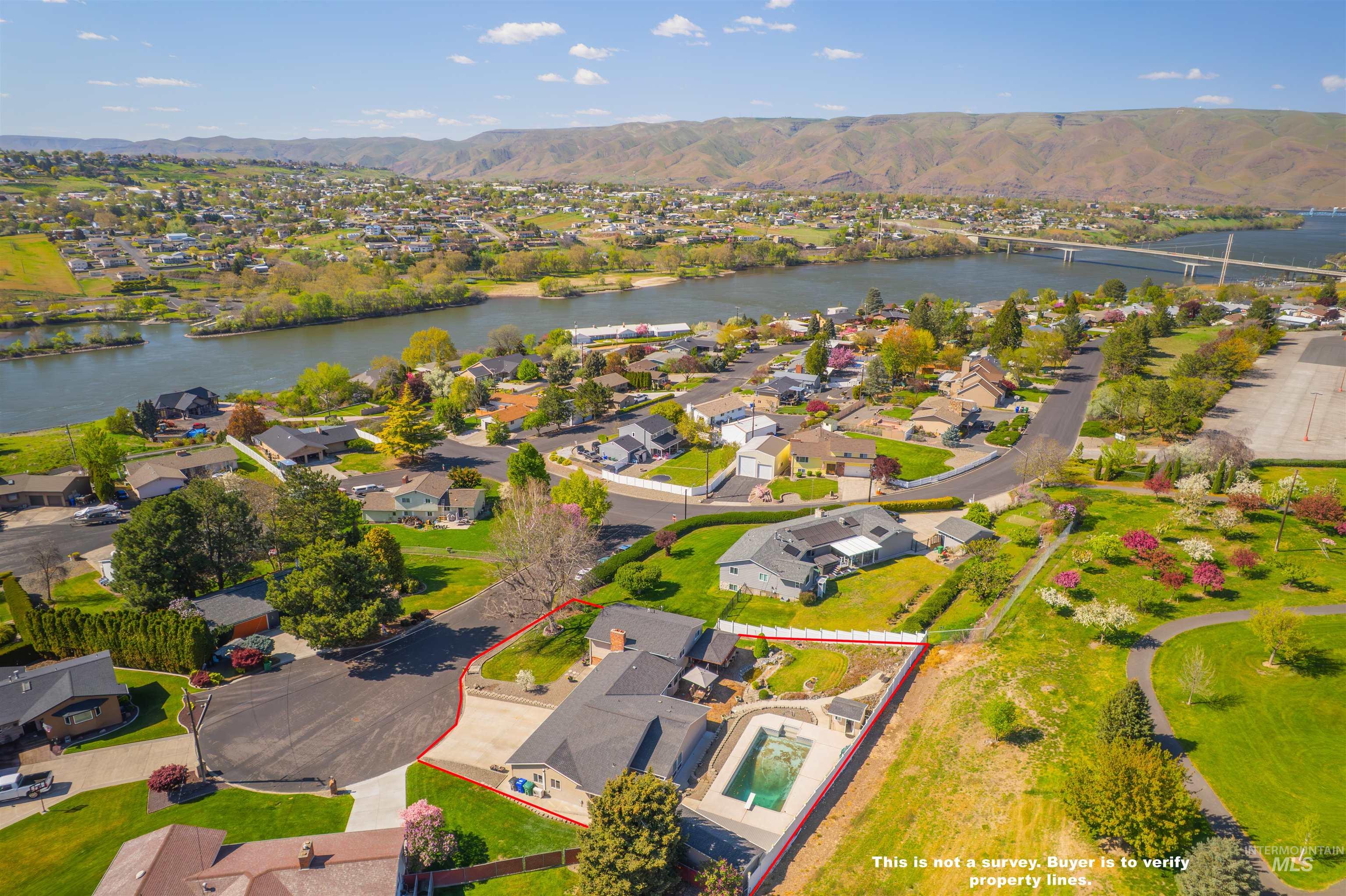 3413 Bluebird Circle, Lewiston, Idaho 83501, 4 Bedrooms, 6 Bathrooms, Residential For Sale, Price $755,000,MLS 98977393