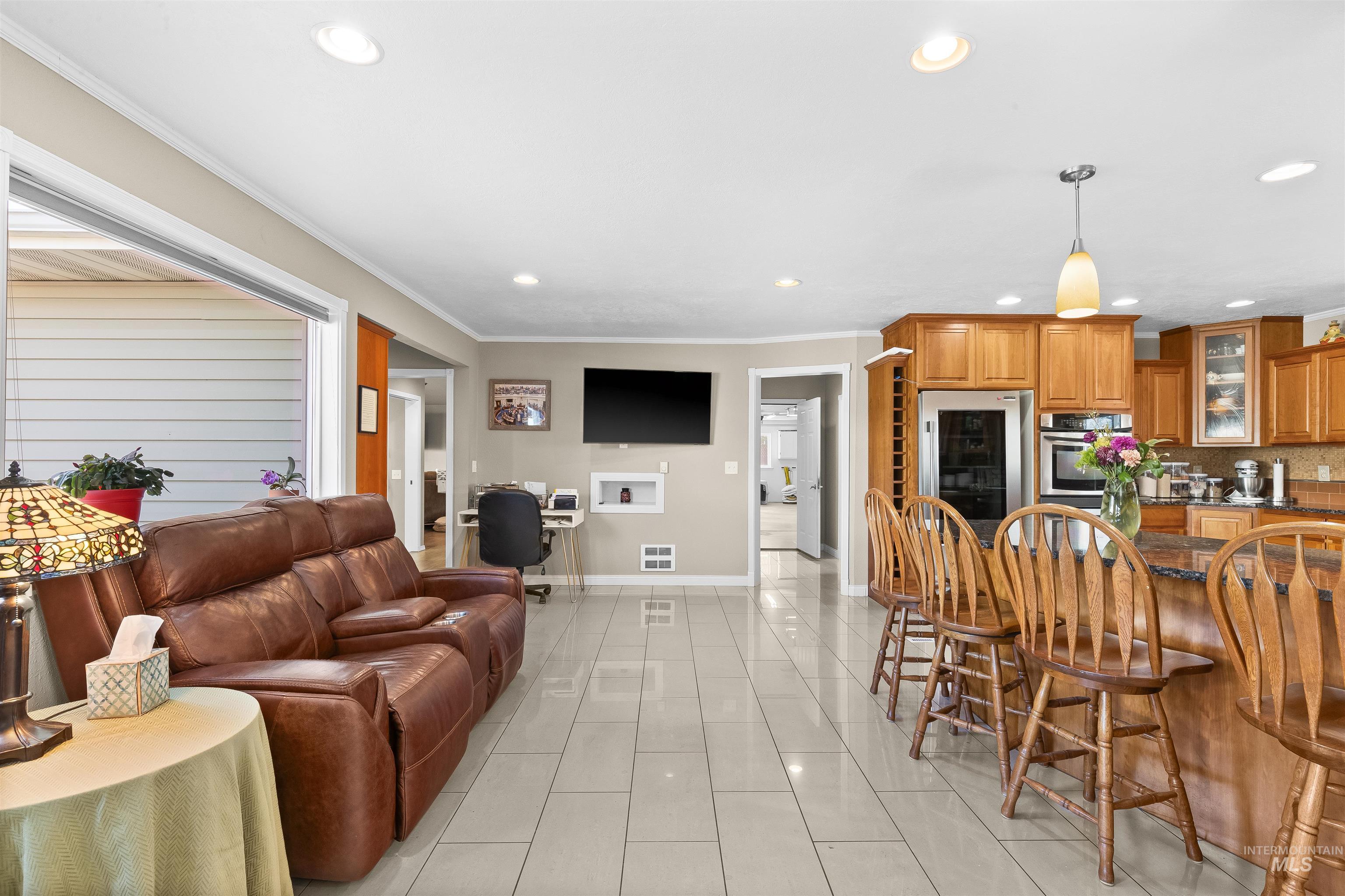 3413 Bluebird Circle, Lewiston, Idaho 83501, 4 Bedrooms, 6 Bathrooms, Residential For Sale, Price $755,000,MLS 98977393