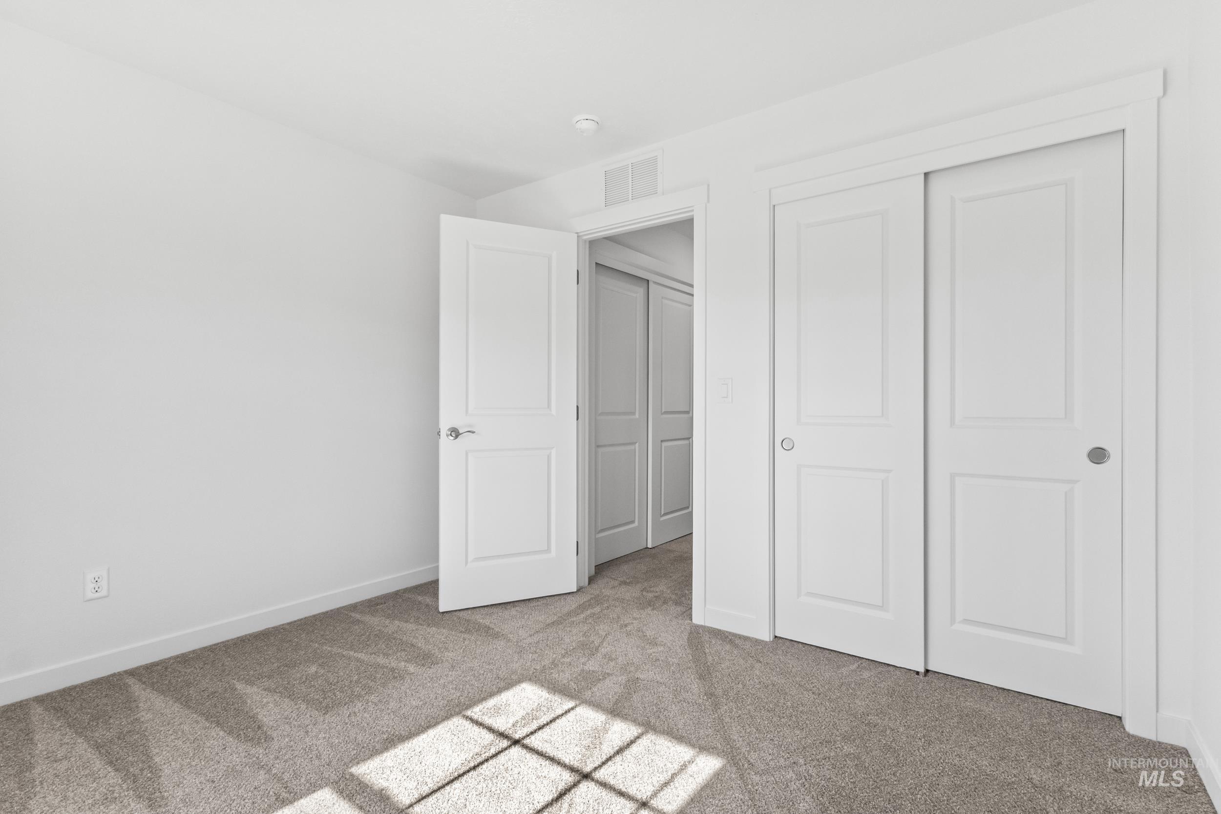 12320 Shadow River St, Caldwell, Idaho 83607, 3 Bedrooms, 2 Bathrooms, Residential For Sale, Price $350,000,MLS 98977396