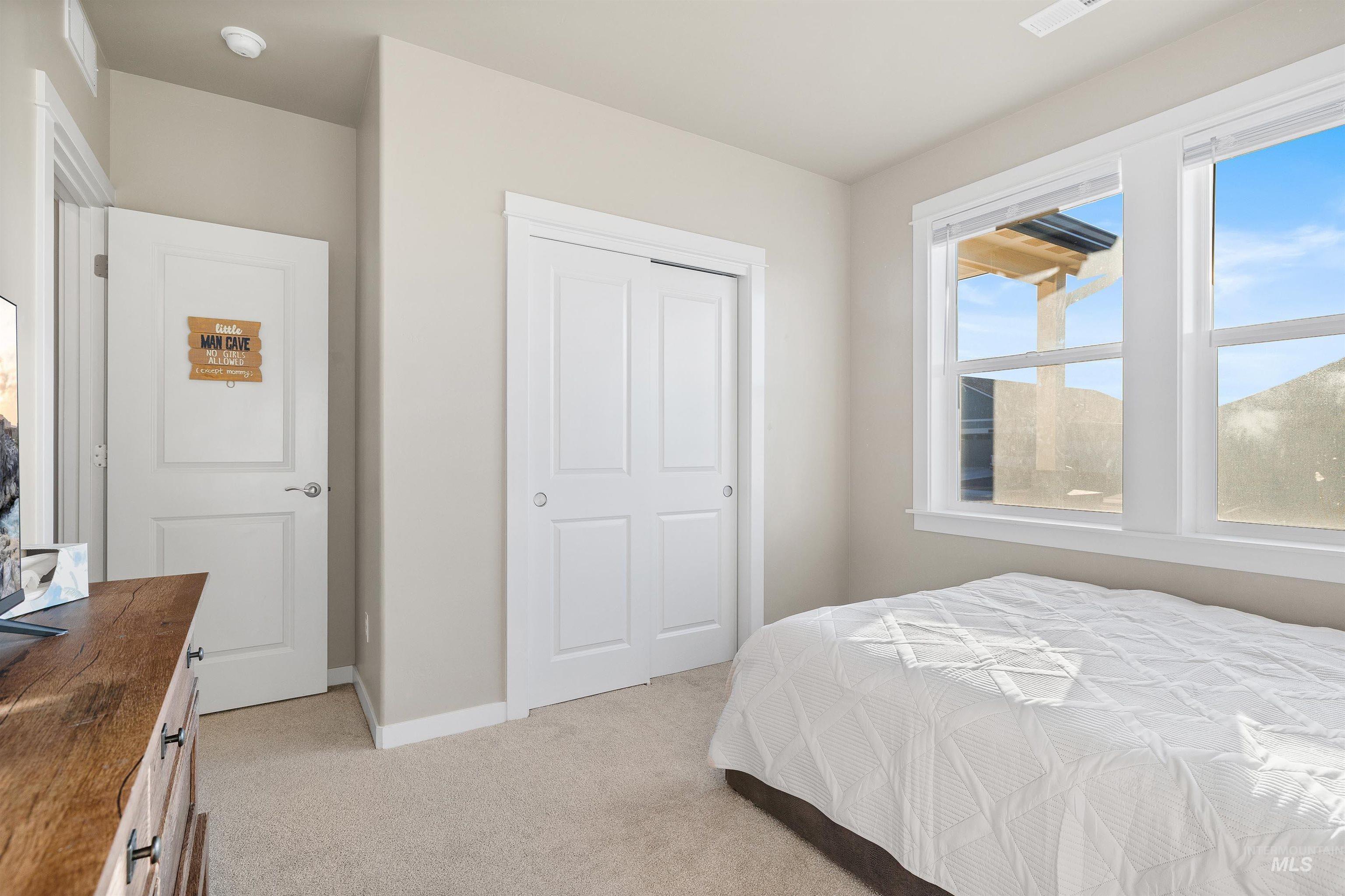 731 Cheri Ct., Kimberly, Idaho 83341, 3 Bedrooms, 2 Bathrooms, Residential For Sale, Price $409,900,MLS 98977397